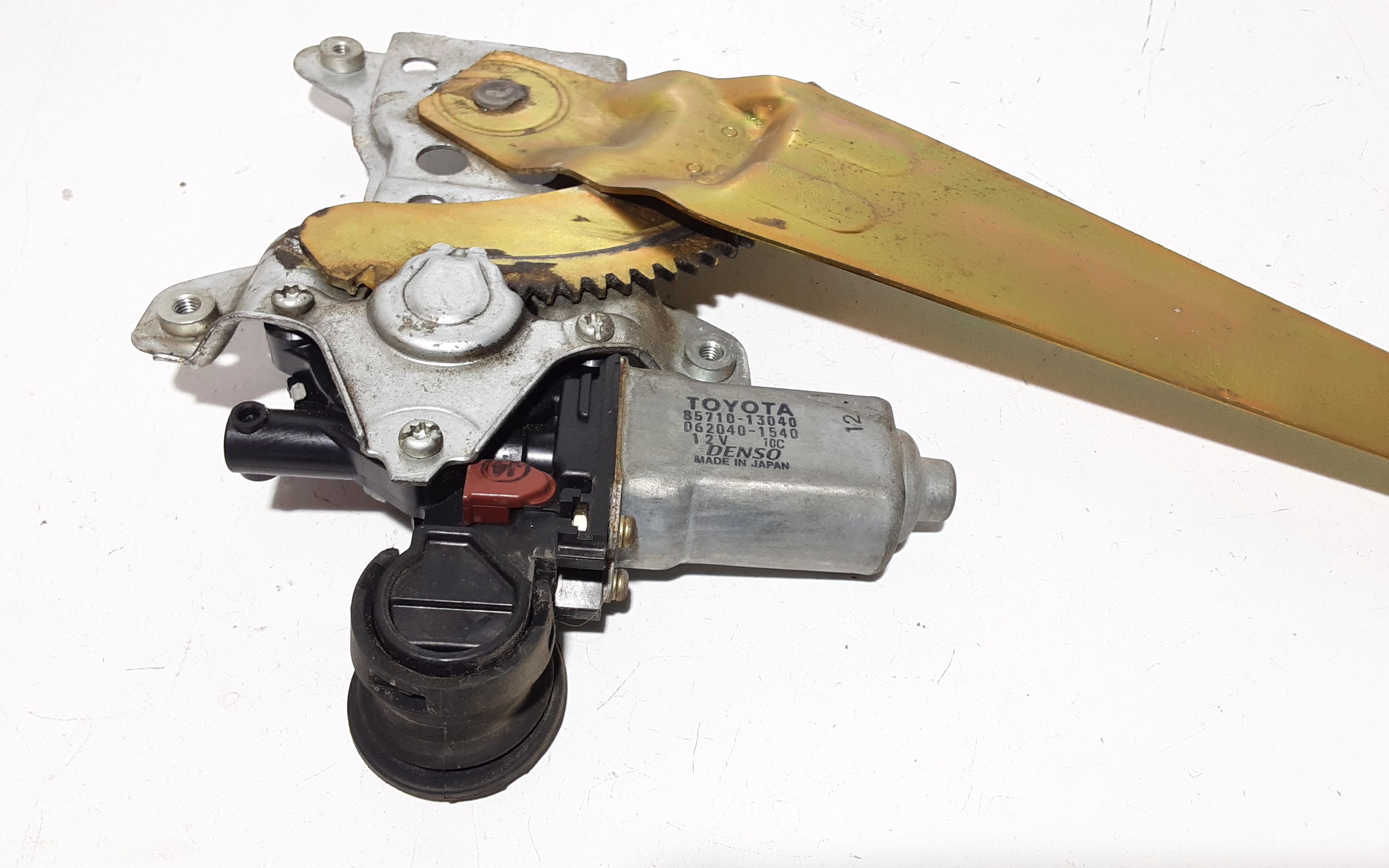 Cremagliera posteriore sinistra guida TOYOTA Corolla Berlina 4 Serie