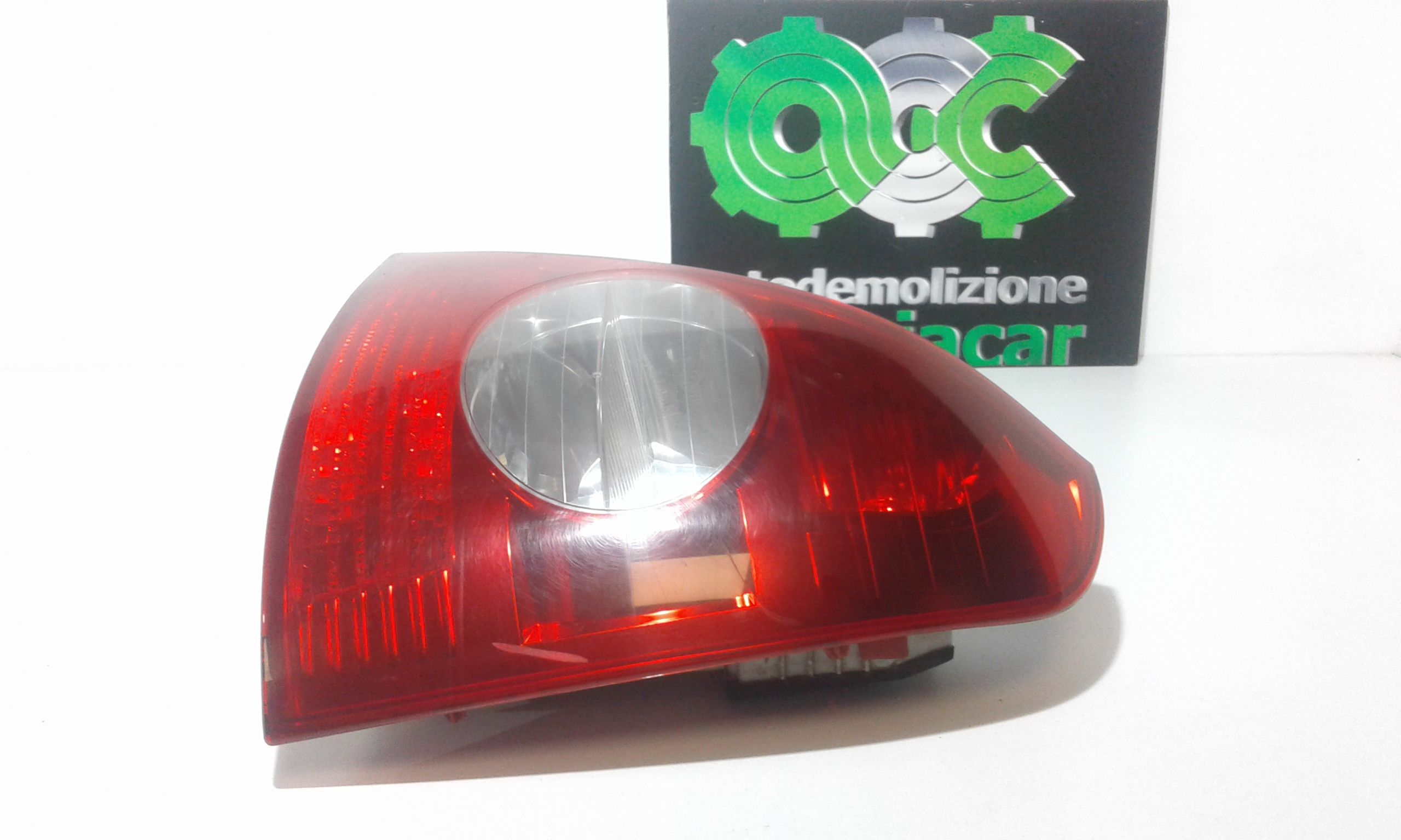 Stop fanale posteriore Destro Passeggero RENAULT Clio 4