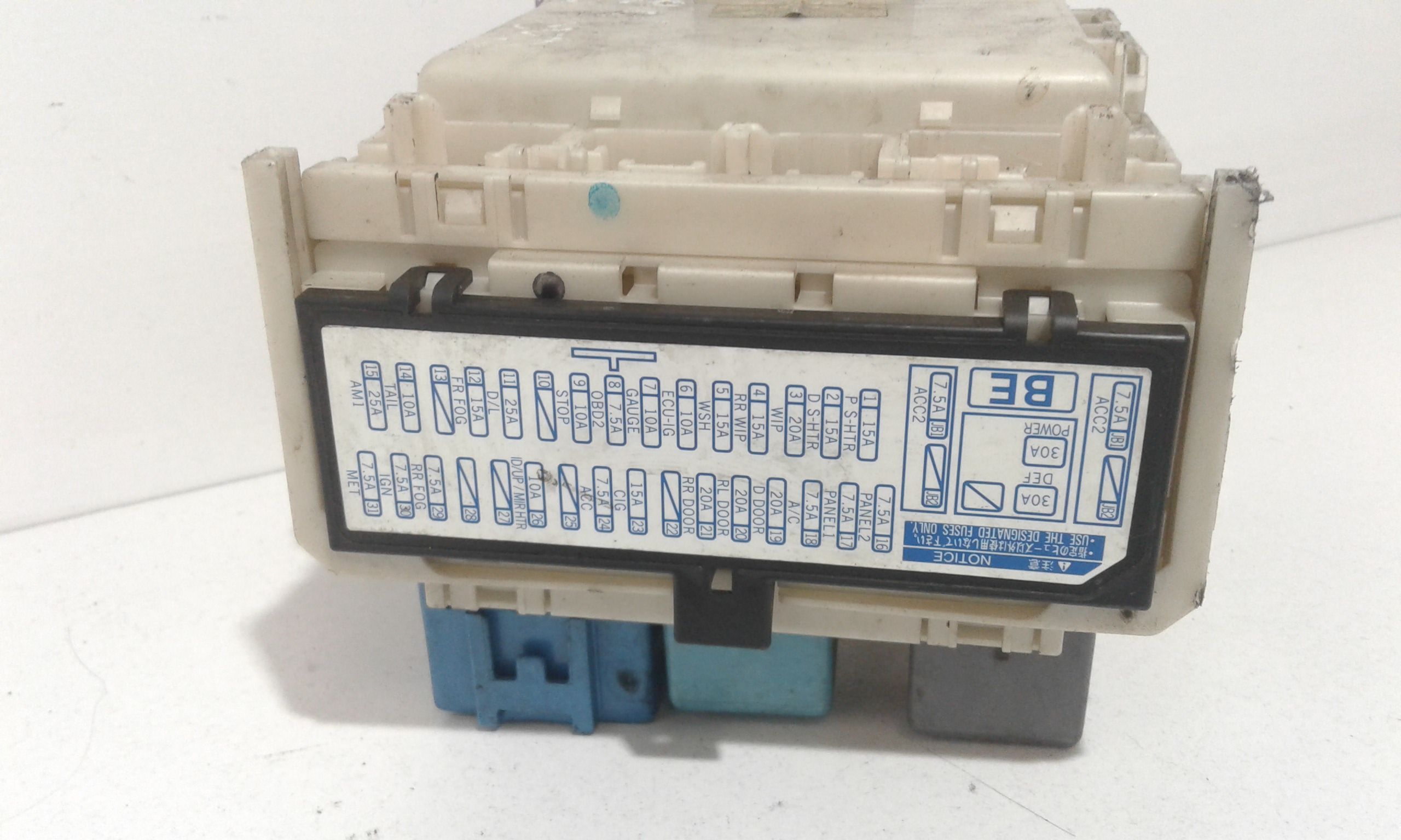 Centralina porta fusibili TOYOTA Yaris 3 Serie