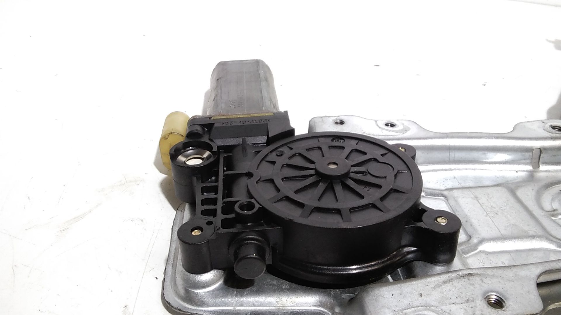 Cremagliera anteriore destra passeggero TOYOTA Yaris 2 Serie