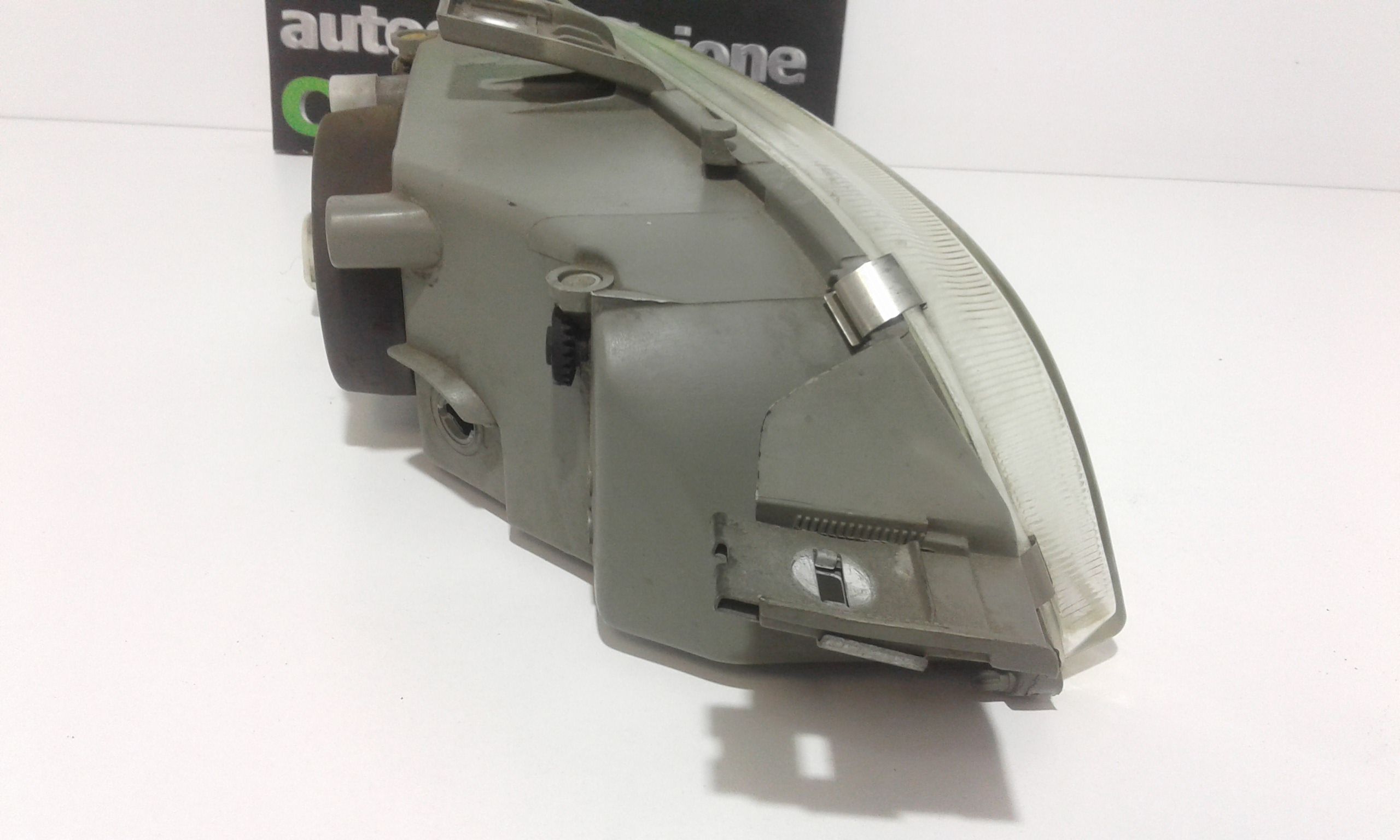 Faro anteriore Sinistro Guida FIAT Punto Berlina 3P