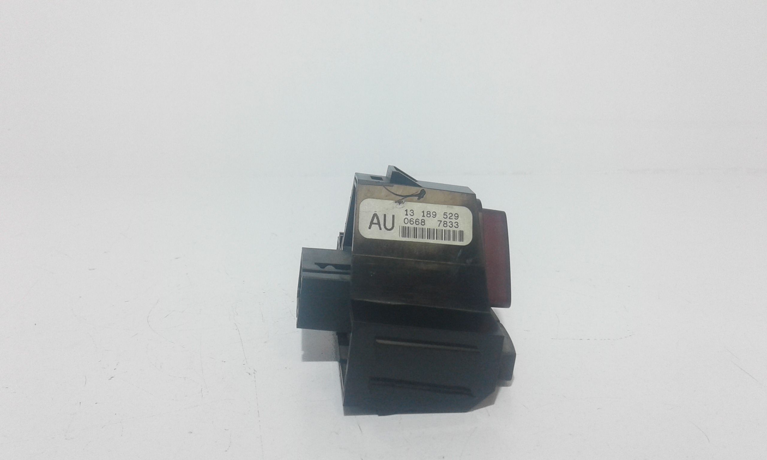 Pulsante luci di emergenza OPEL Corsa D 3P 1 Serie