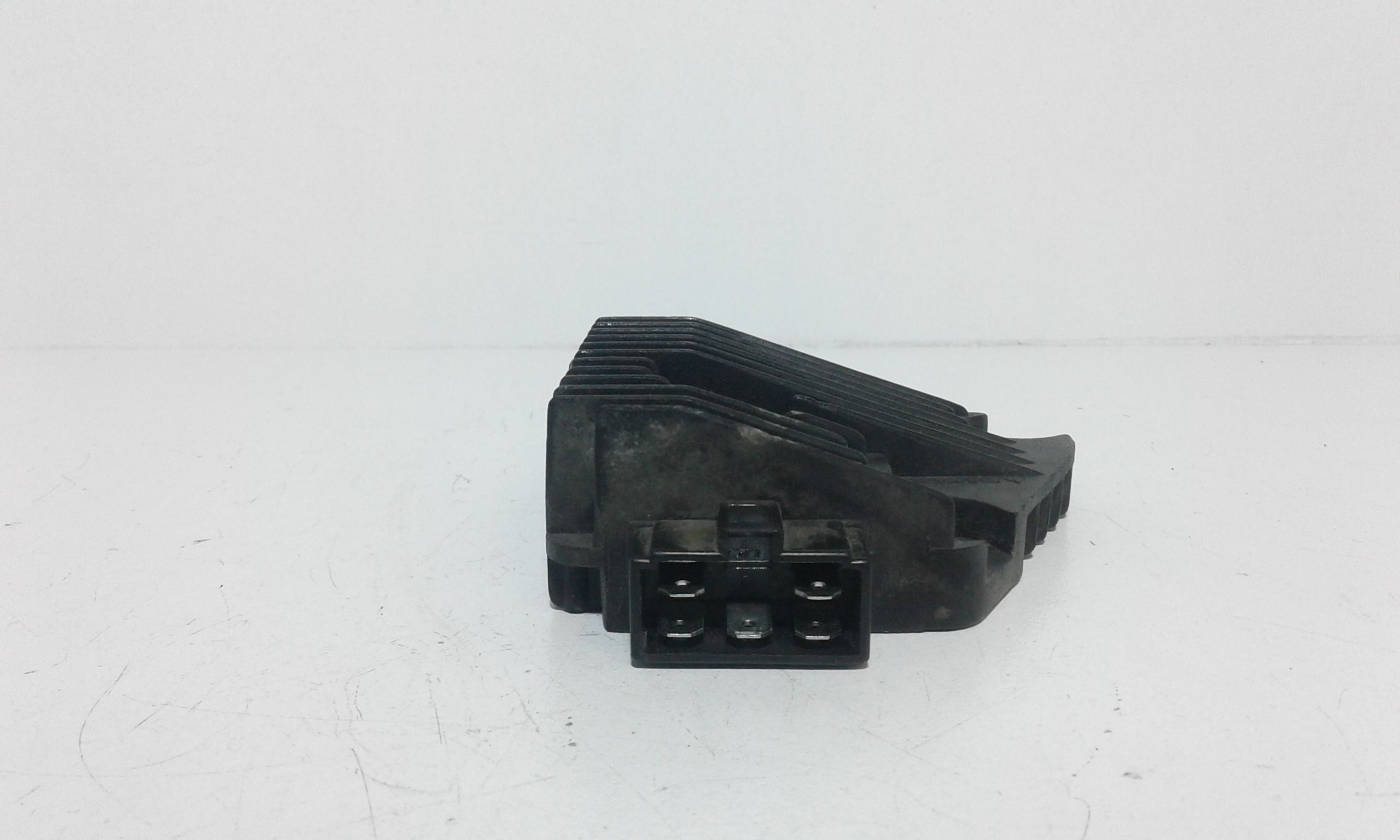 Regolatore tensione BENELLI Macis 125cc