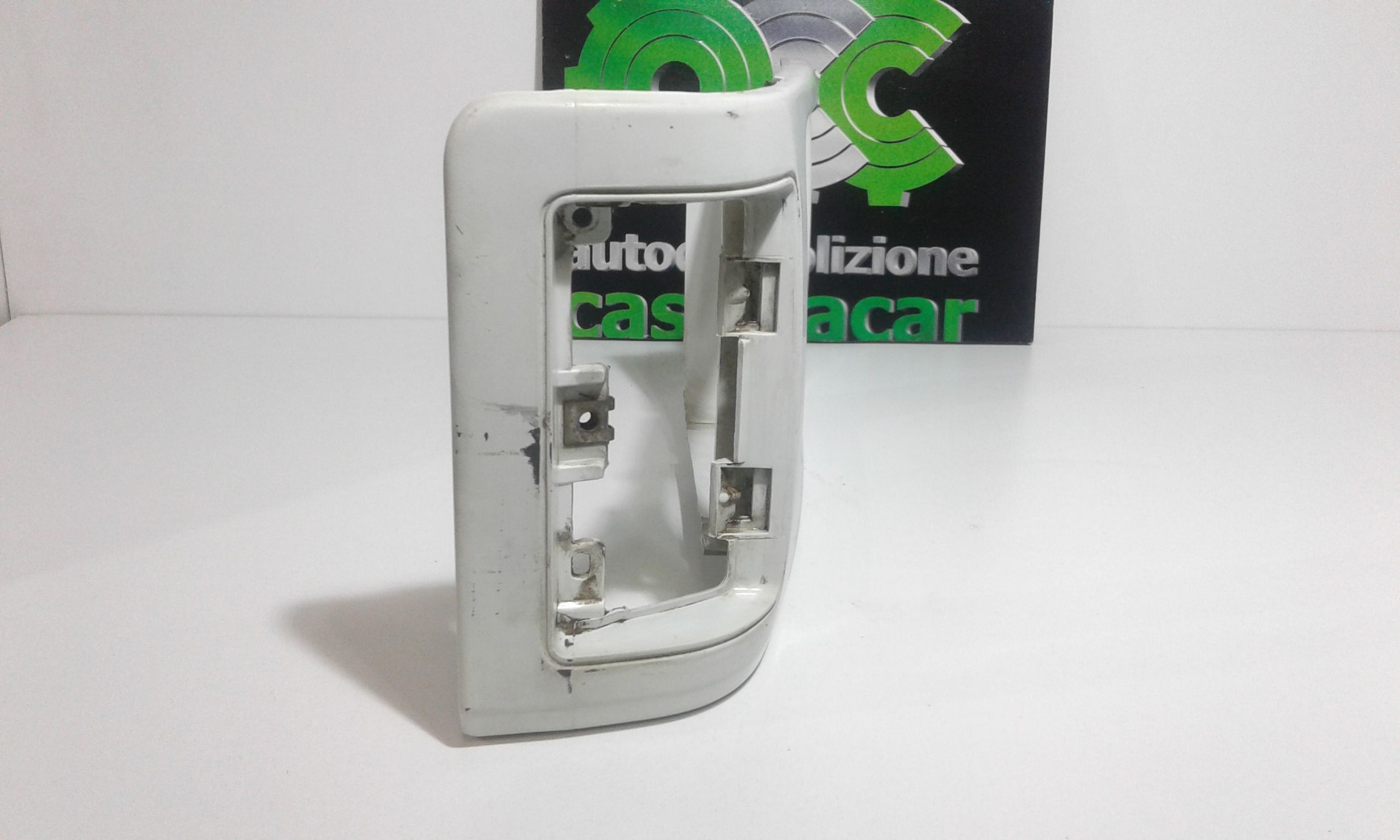 Cornice faro anteriore DX Passeggero PIAGGIO  Porter Furgonato