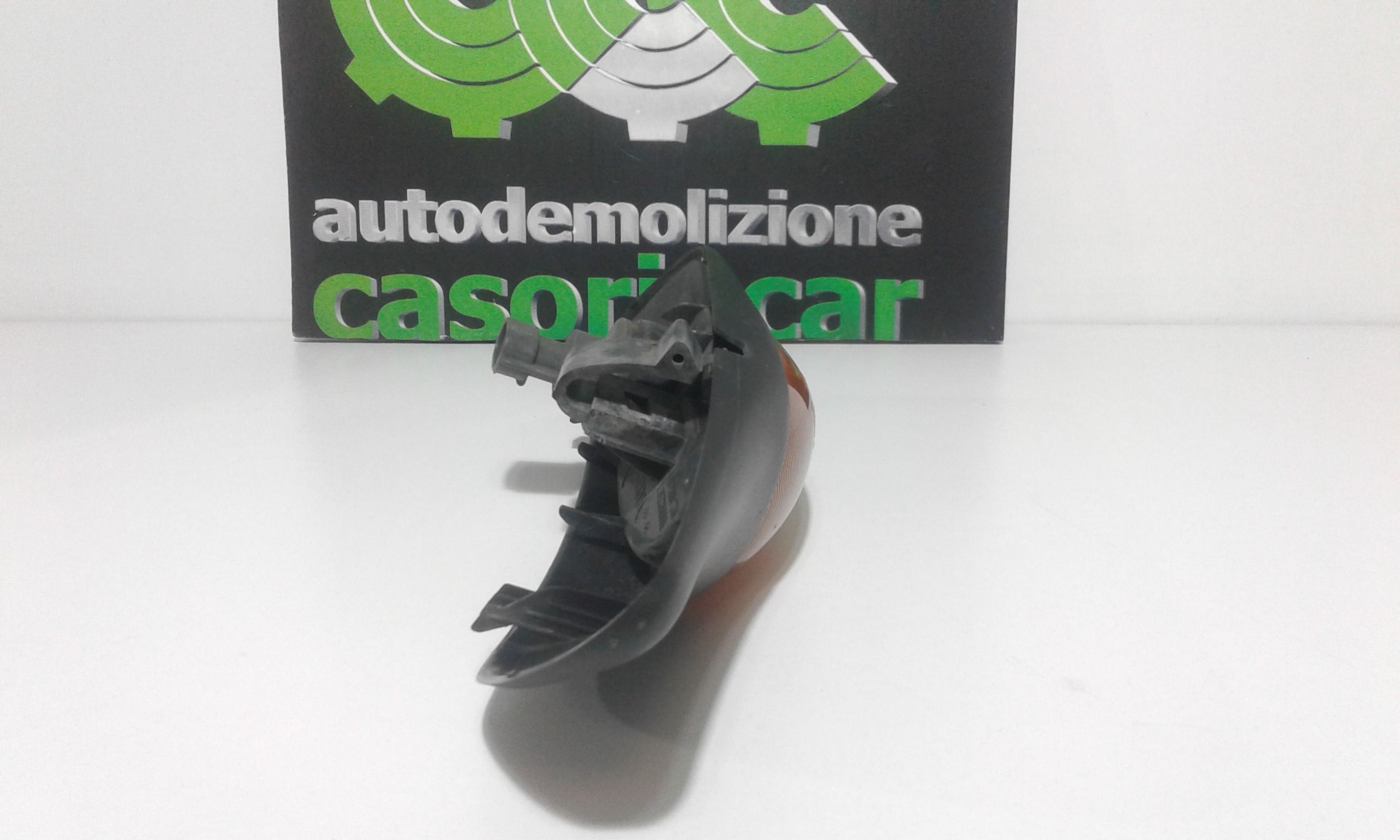 Freccia DX parafango IVECO Daily 3 Serie