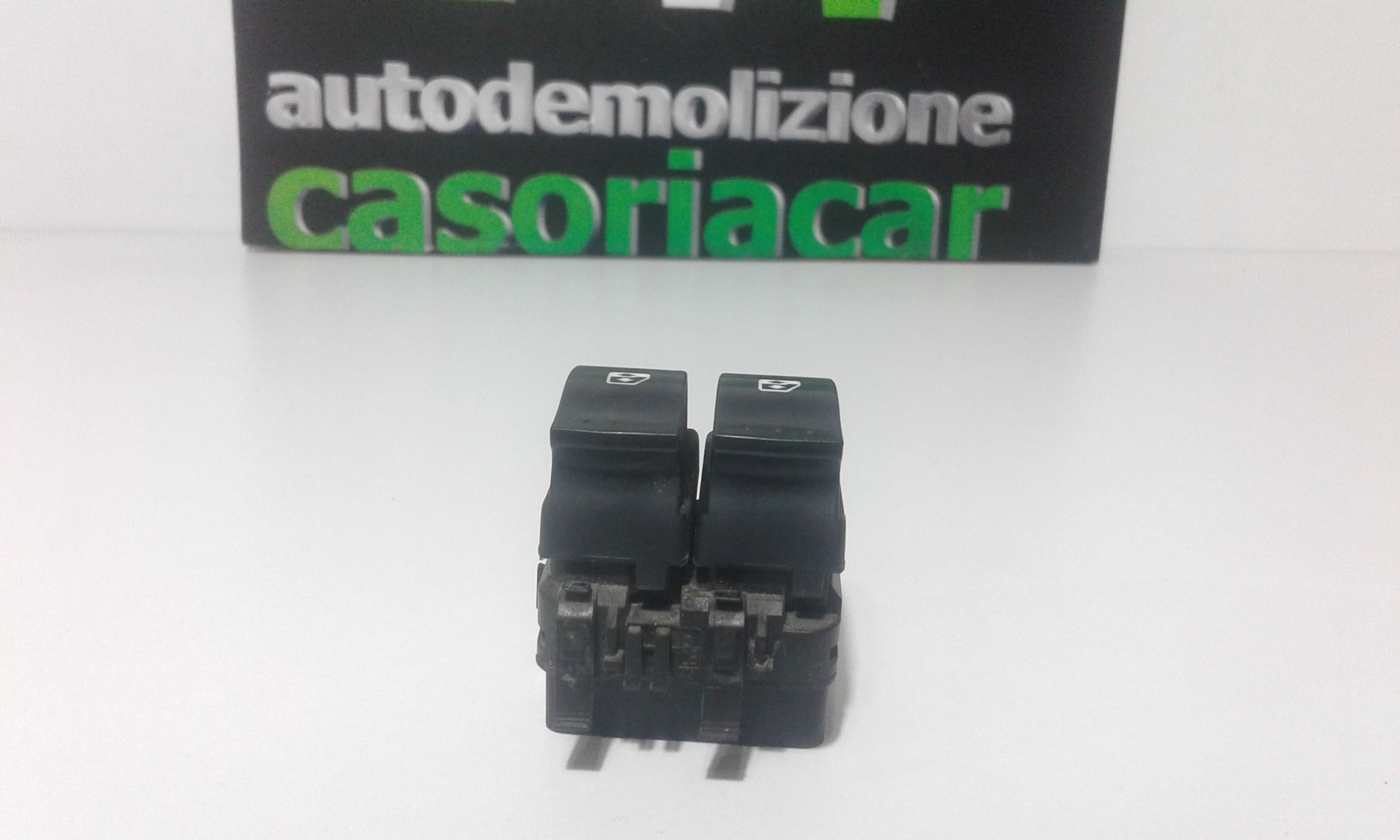 Pulsantiera Anteriore Sinistra Guida RENAULT Clio 4