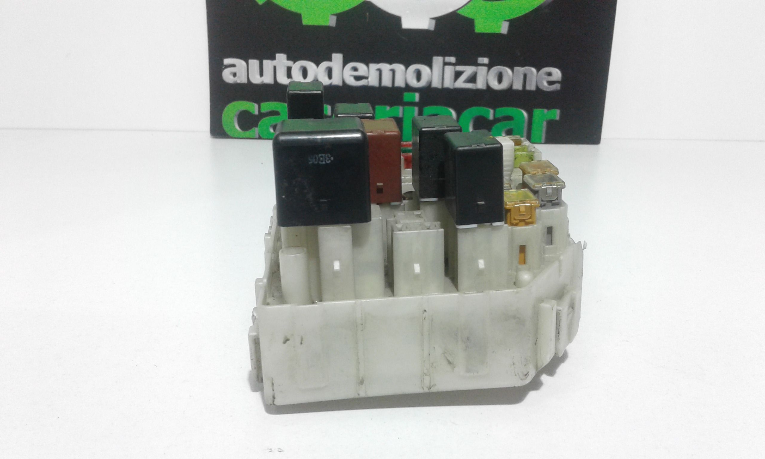 Centralina porta fusibili TOYOTA Rav4 2 Serie