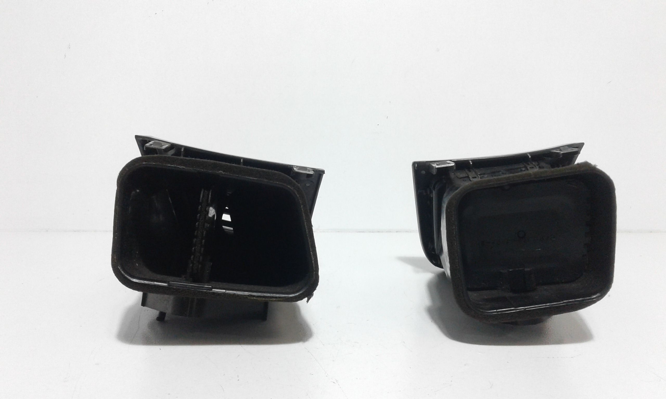 Bocchette Aria Cruscotto TOYOTA Avensis Verso