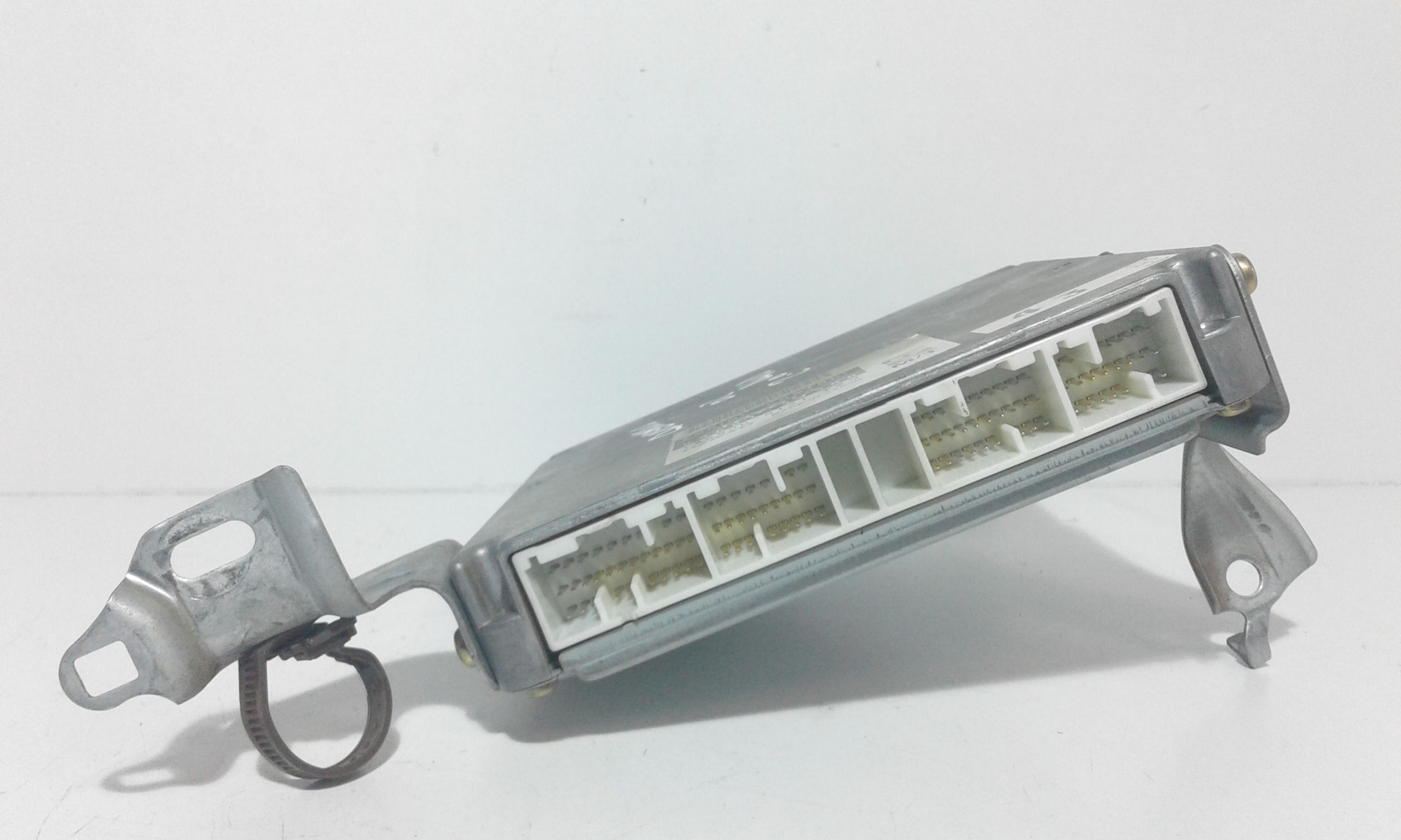 Centralina motore TOYOTA Avensis Verso