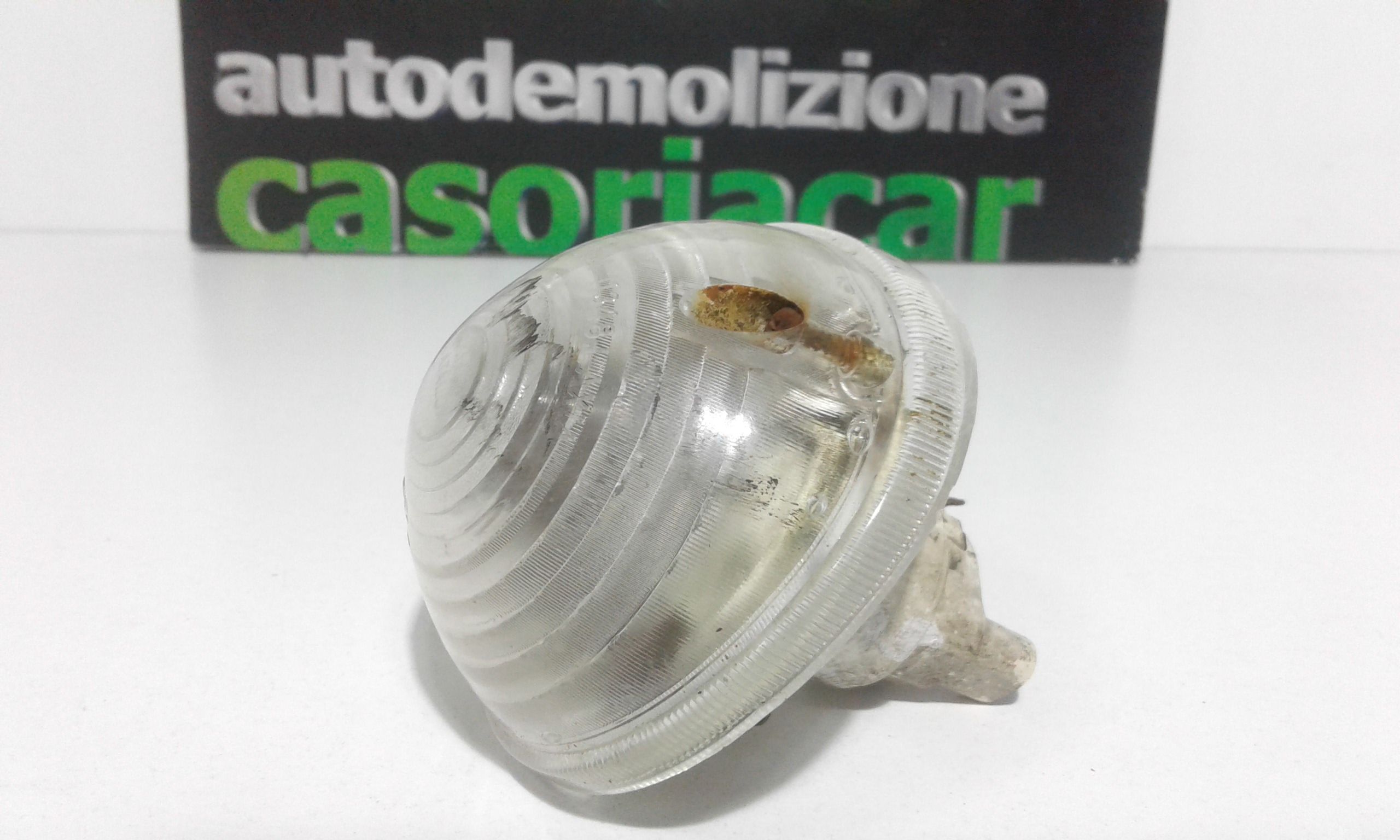 Freccia fanalino ant SX lato guida FIAT 500 Serie