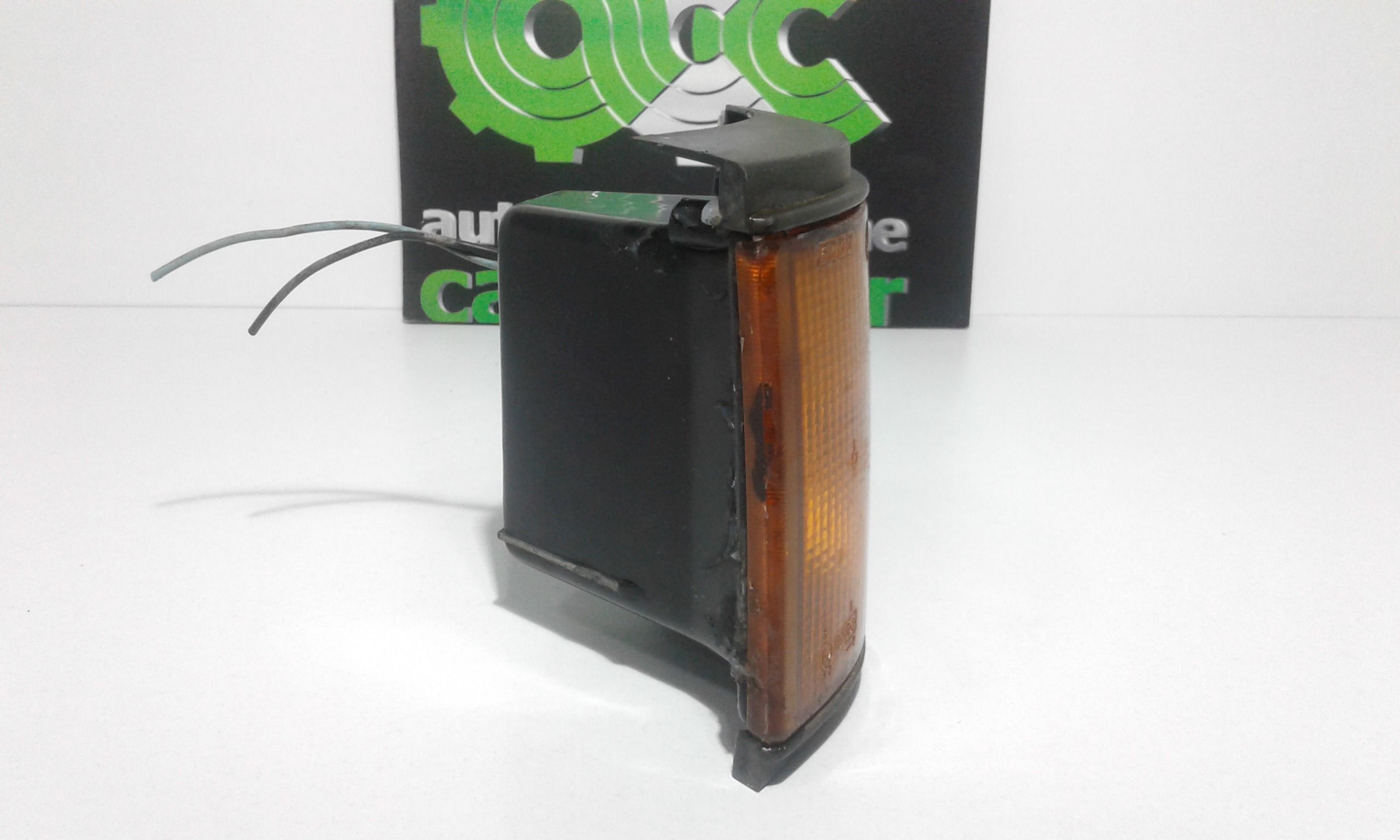 Freccia fanalino ant SX lato guida FIAT 127 Serie