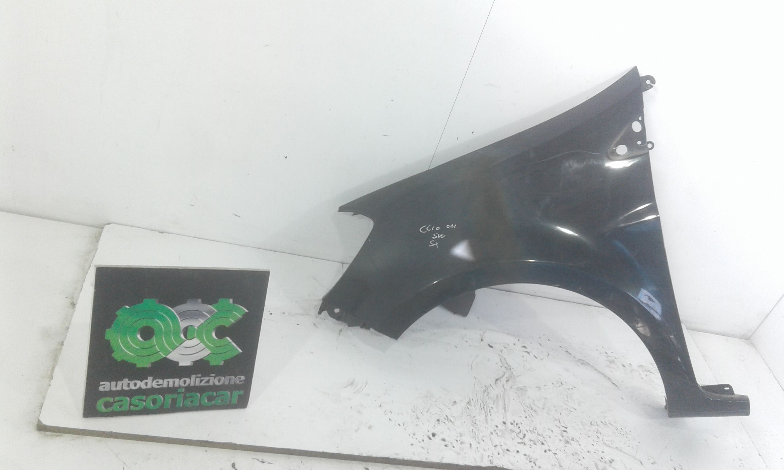 Parafango Anteriore Sinistro RENAULT Clio Serie
