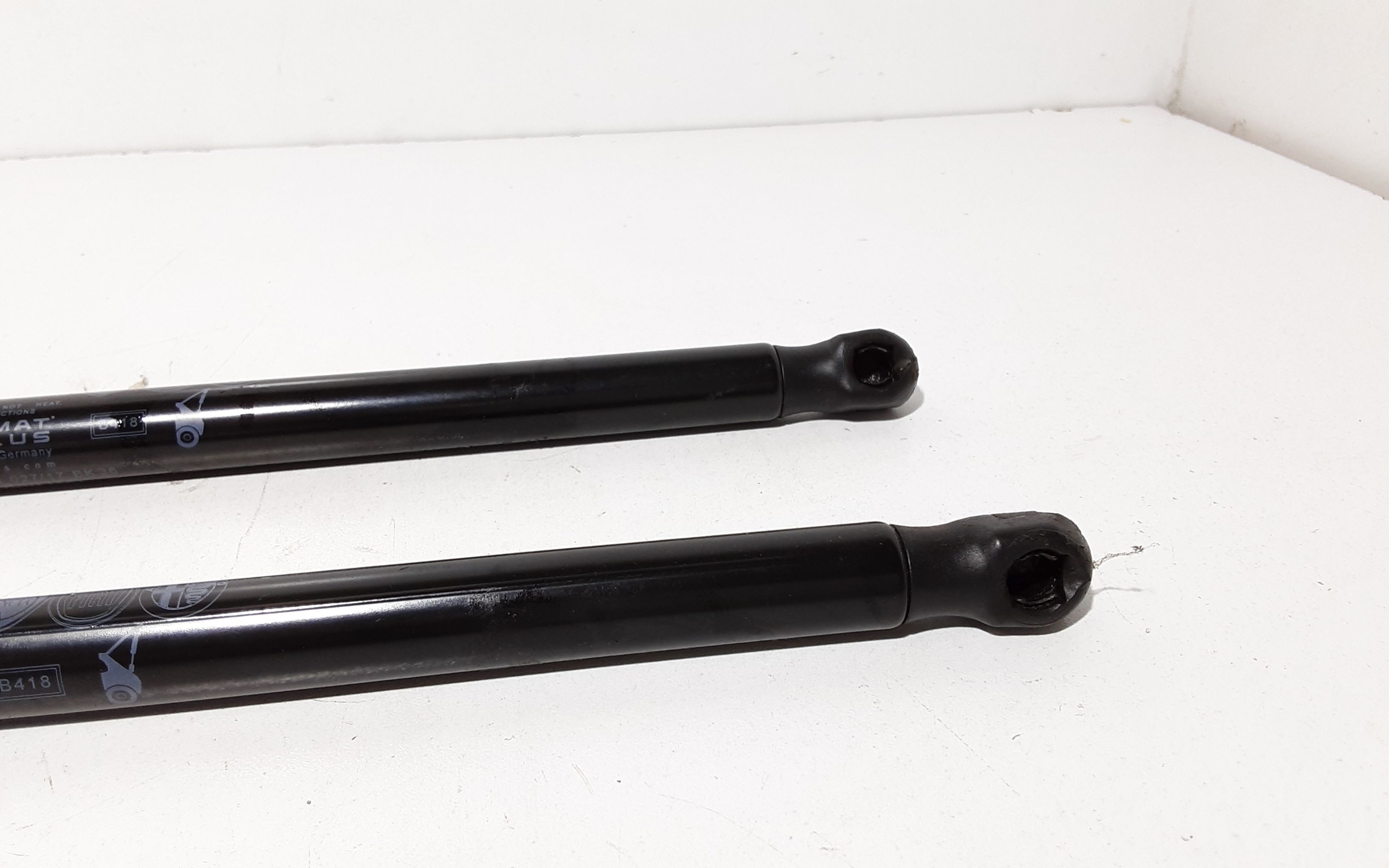 Pistoncini cofano Post. LANCIA Ypsilon 4 Serie