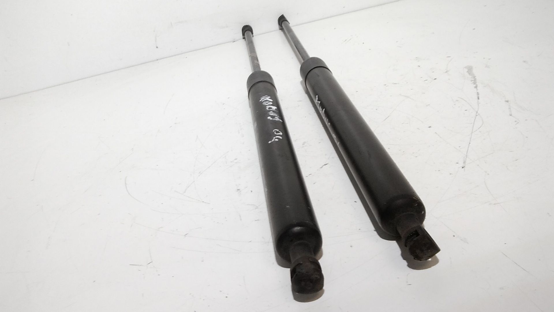 Pistoncini cofano Post. RENAULT Modus 1 Serie