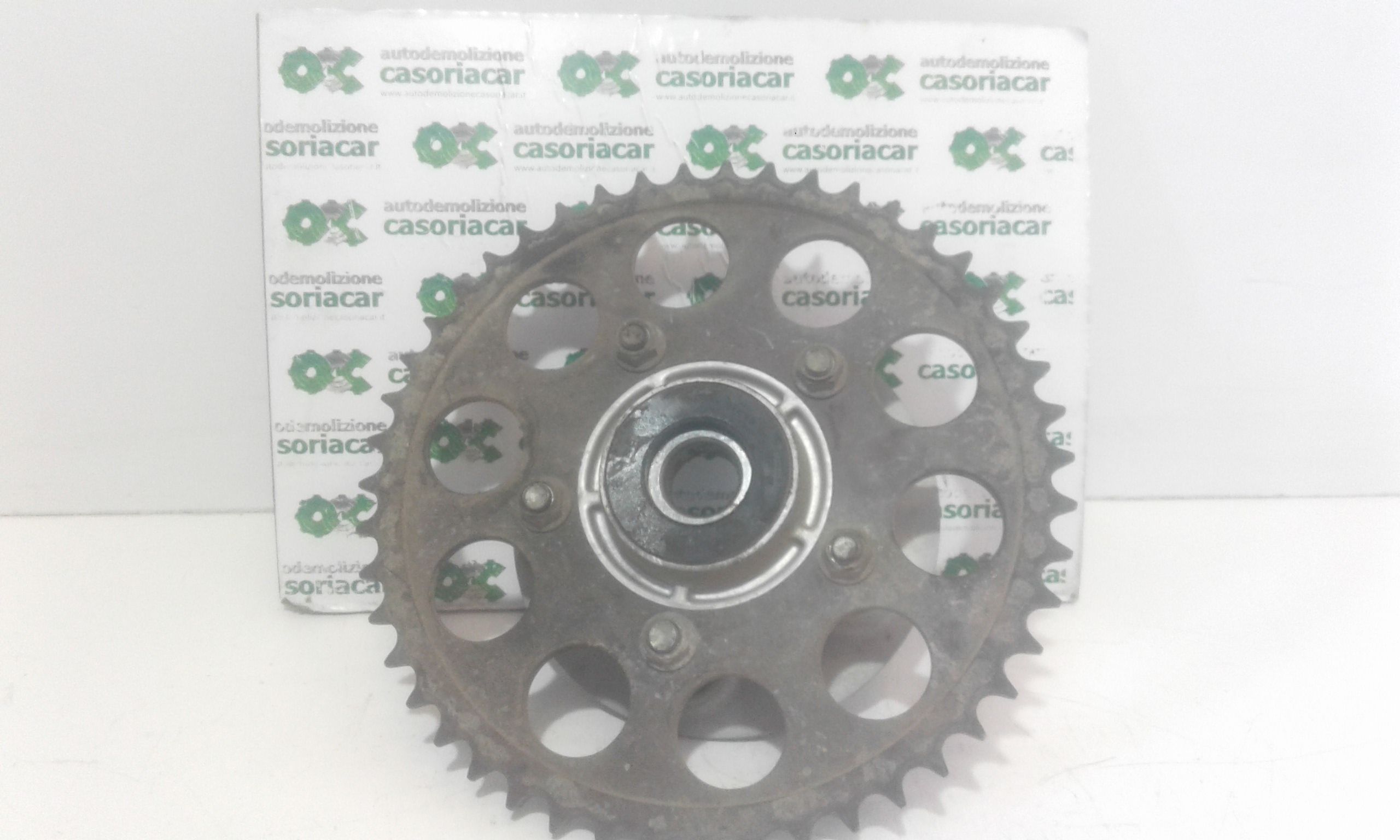 Corona ruota posteriore SUZUKI GSF 400 Bandit 400cc