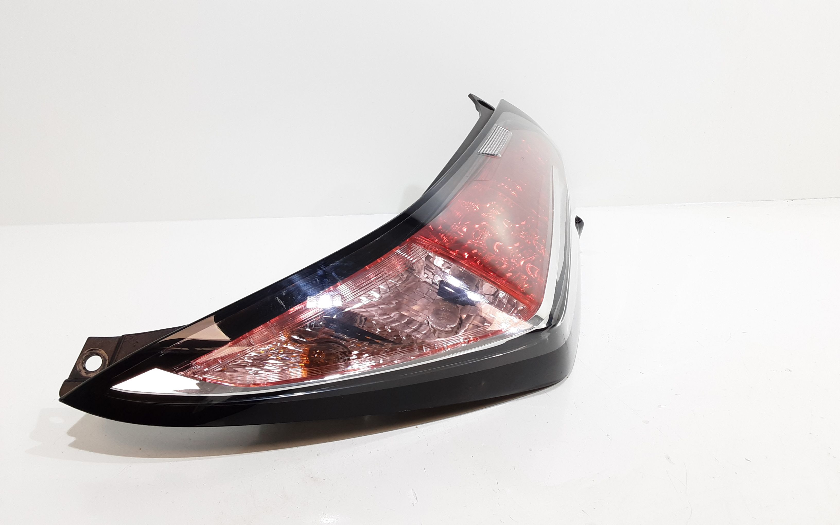 Stop fanale posteriore Destro Passeggero TOYOTA Aygo 3 Serie
