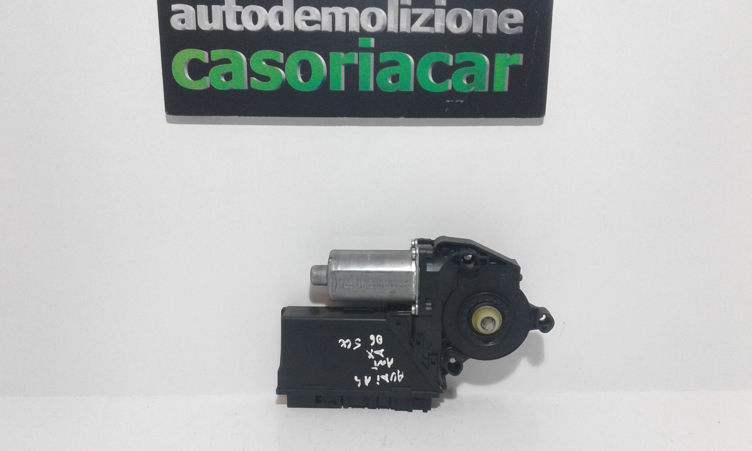 Motorino Alzavetro anteriore destra AUDI A4 Avant 3 Serie