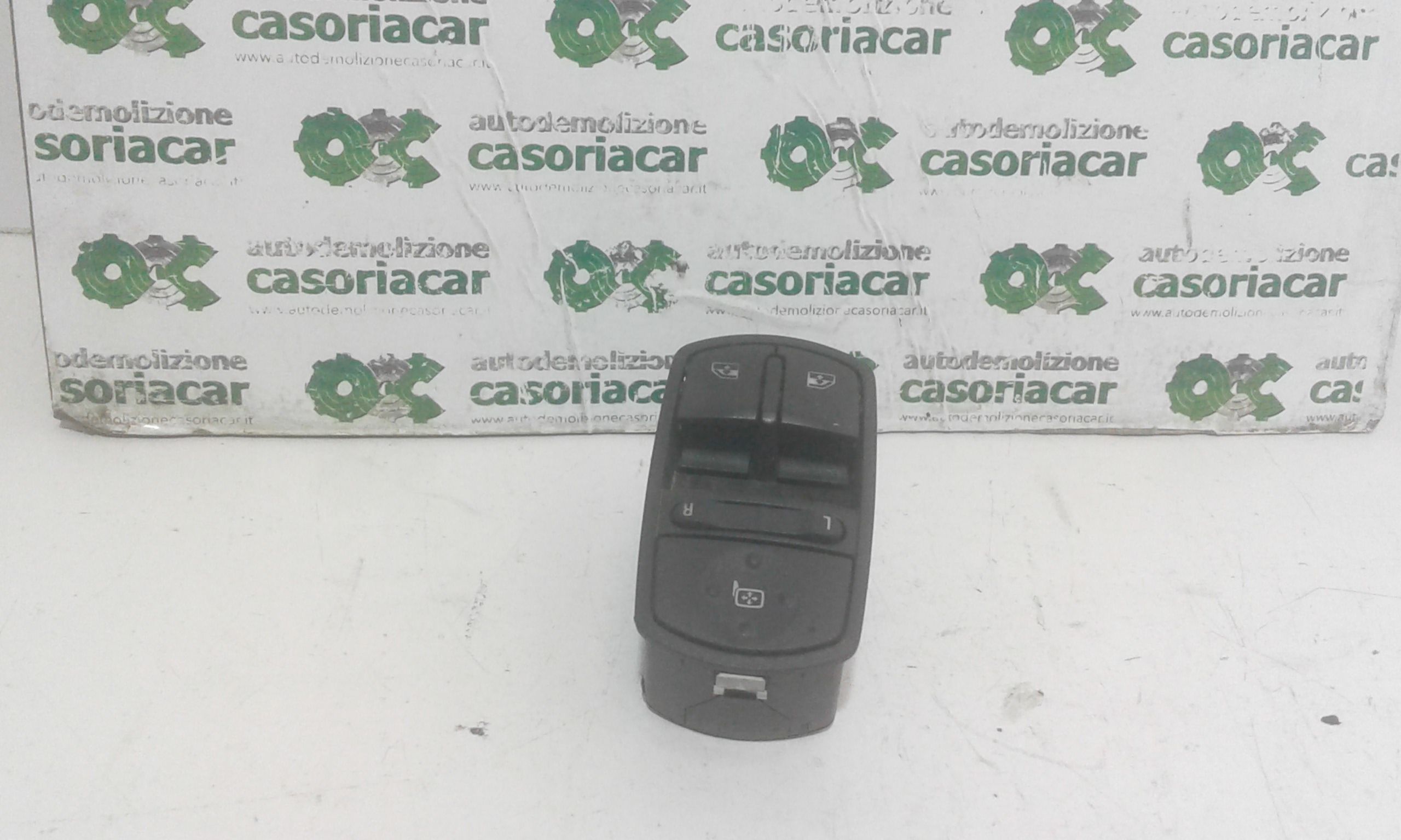 Pulsantiera Anteriore Sinistra Guida OPEL Corsa D 5P 1 Serie