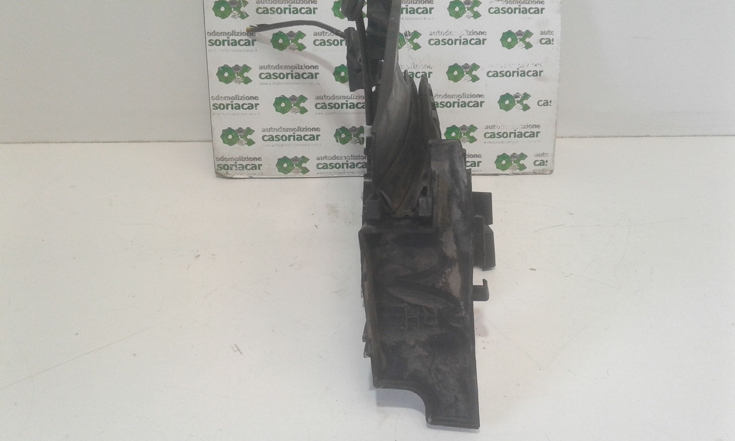 Serratura Posteriore destra FORD C - Max 1 Serie