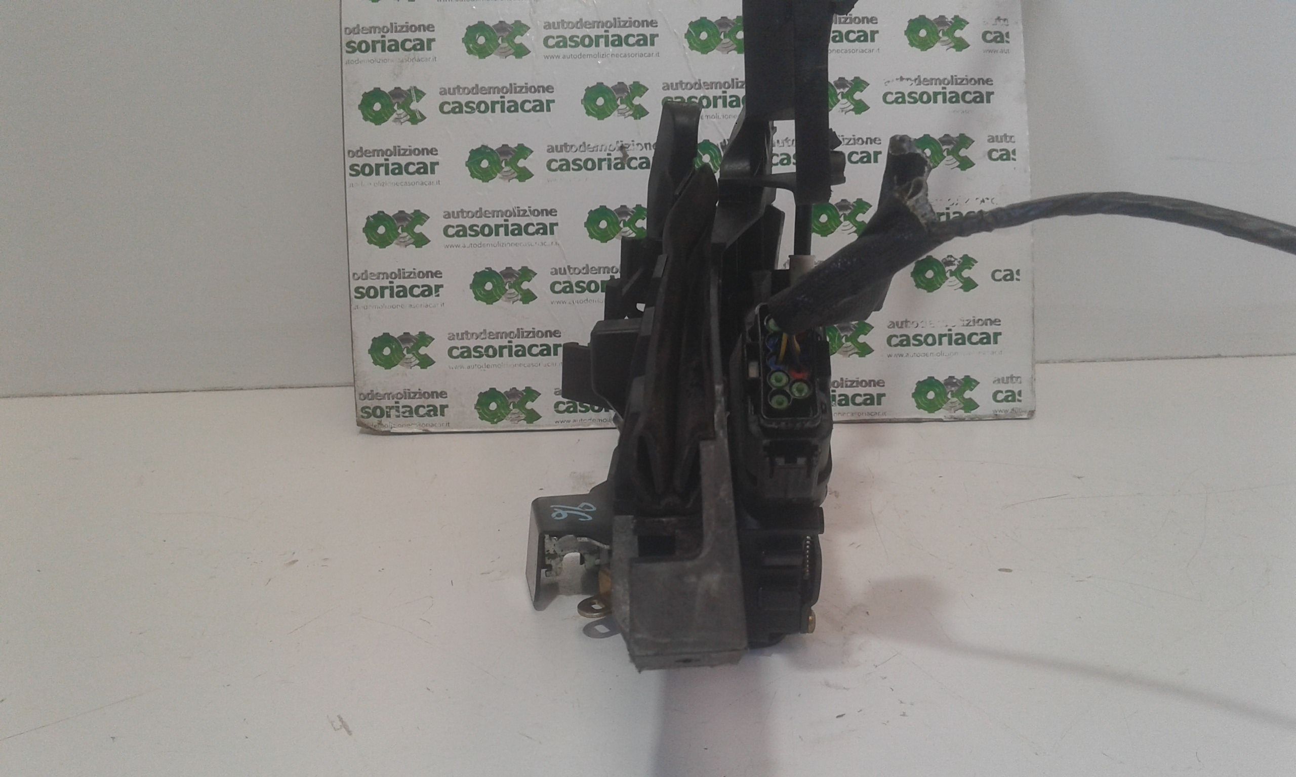 Serratura Posteriore destra FORD C - Max 1 Serie