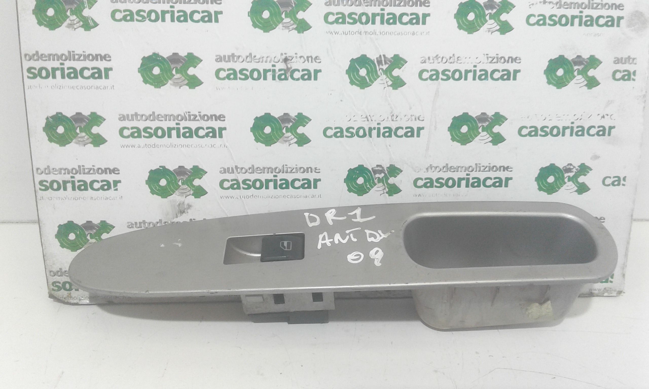 Pulsantiera Anteriore Destra Passeggero DR 1 1 Serie