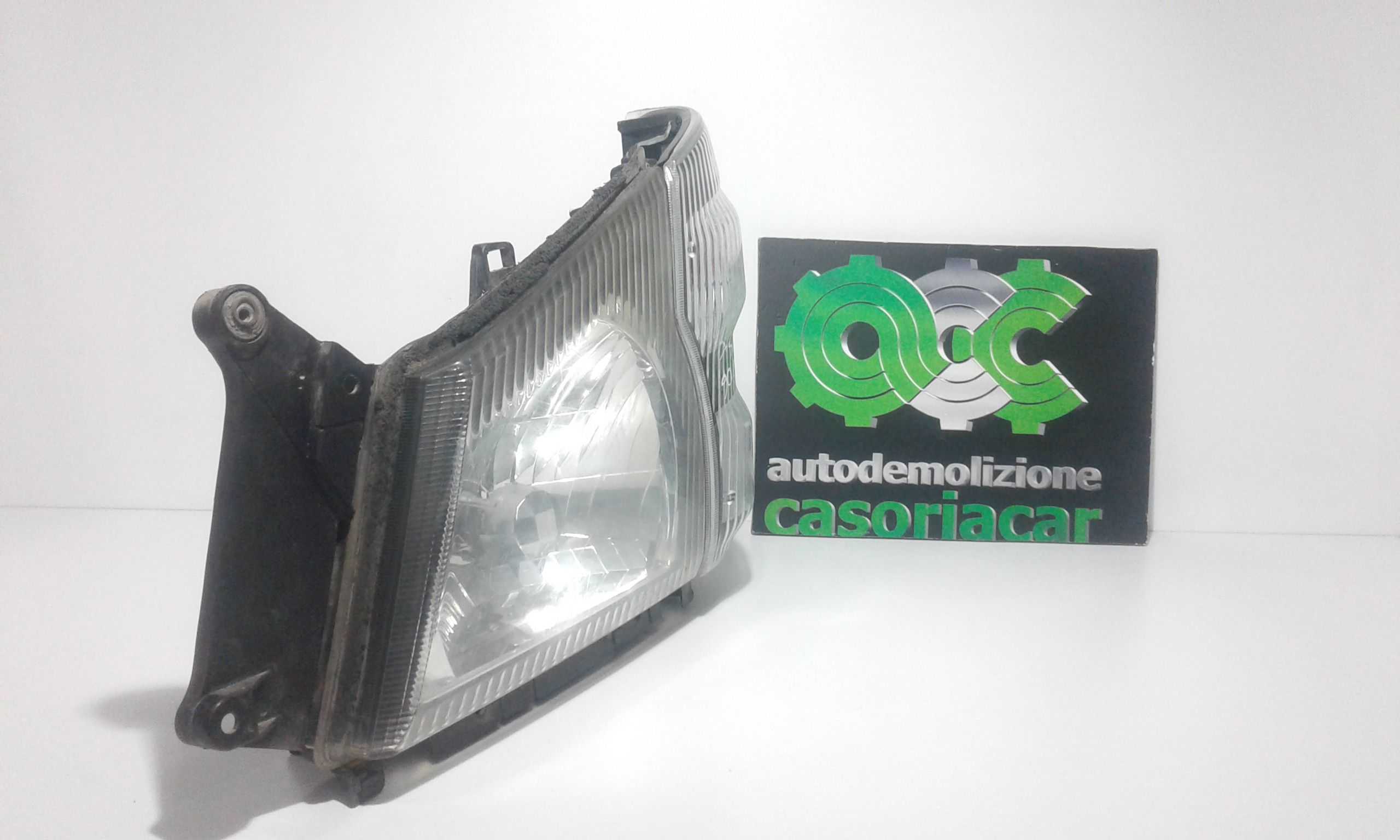 Faro anteriore Sinistro Guida ISUZU NQR 175/75