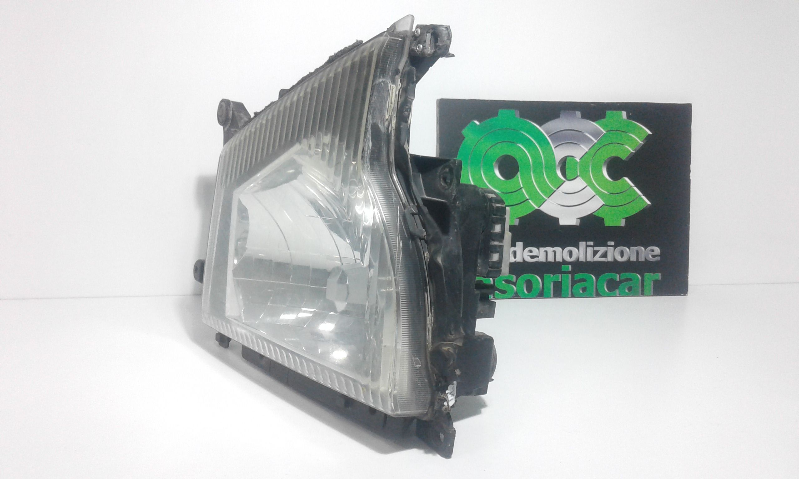 Faro anteriore Sinistro Guida ISUZU NQR 175/75