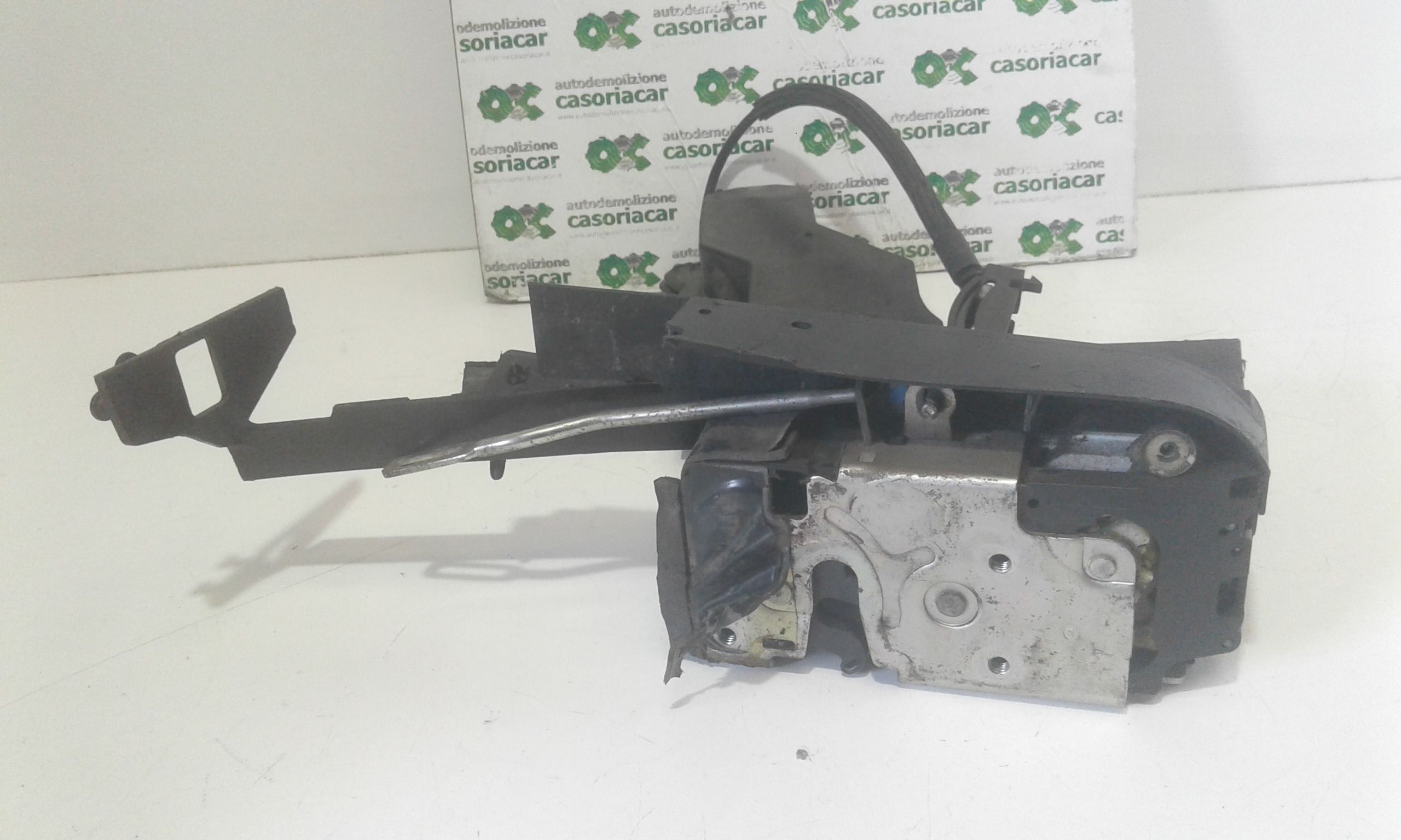 Serratura Anteriore Destra FORD Fiesta 4 Serie