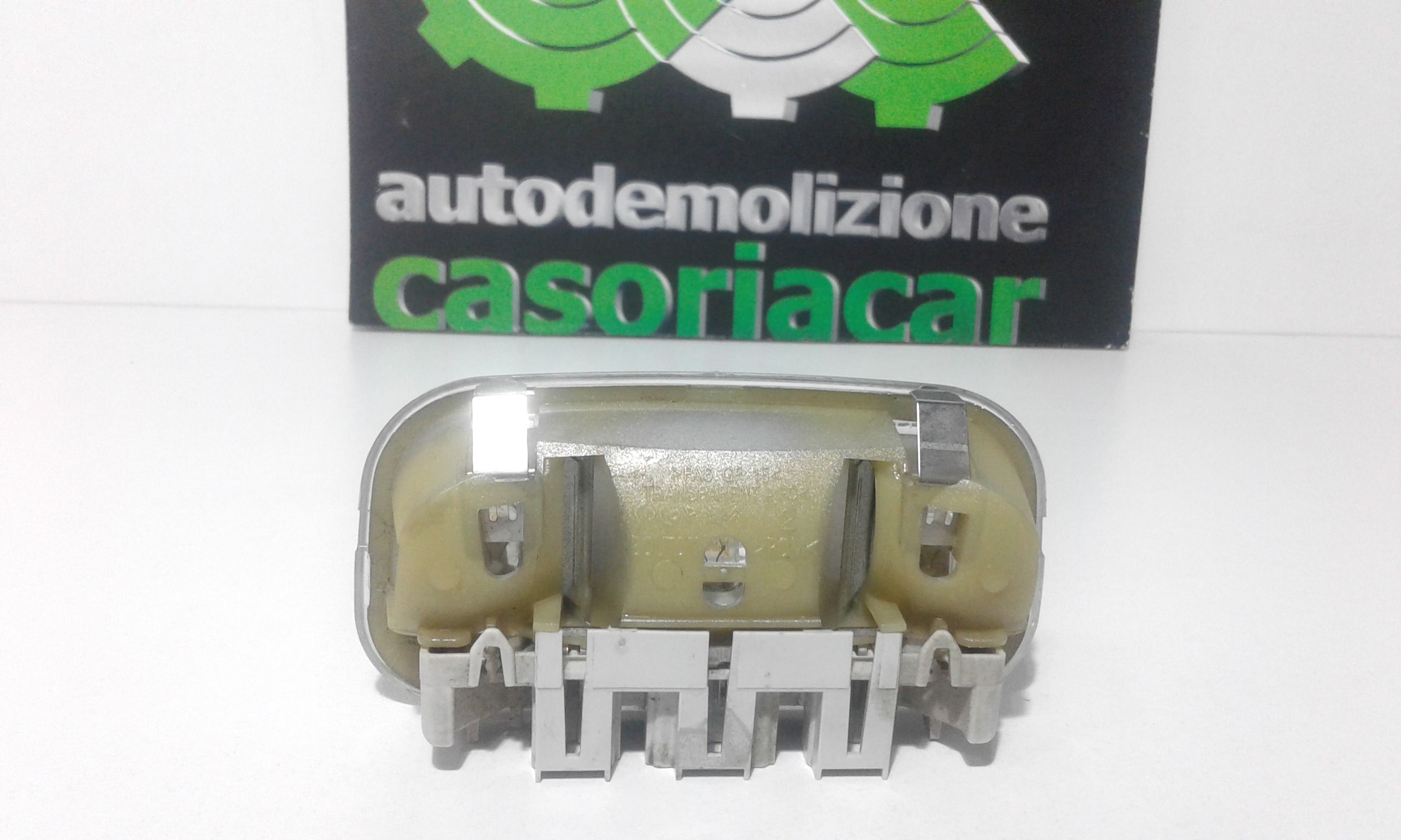 Luce di cortesia anteriore PEUGEOT 1007 1 Serie