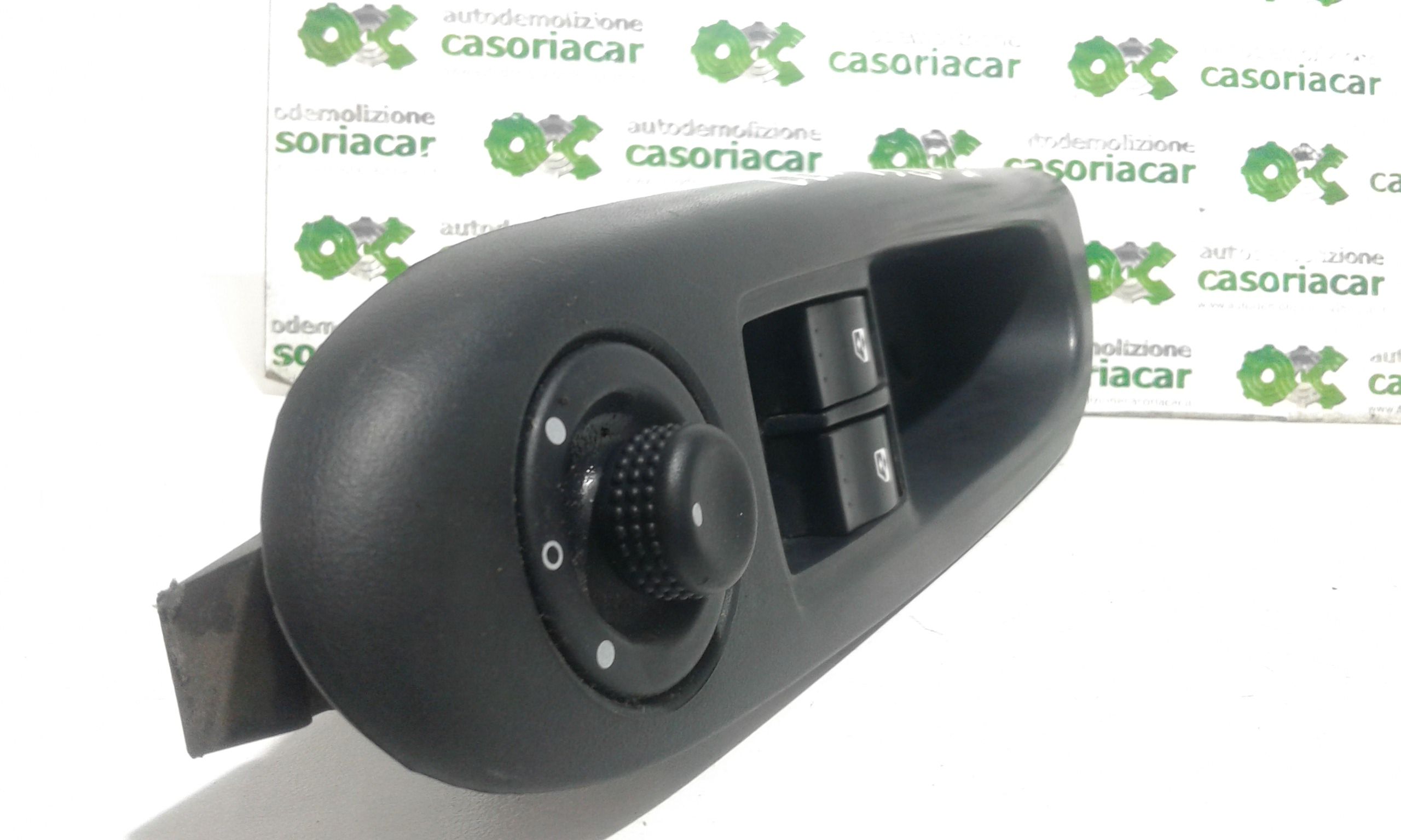 Pulsantiera Anteriore Sinistra Guida RENAULT Clio 4