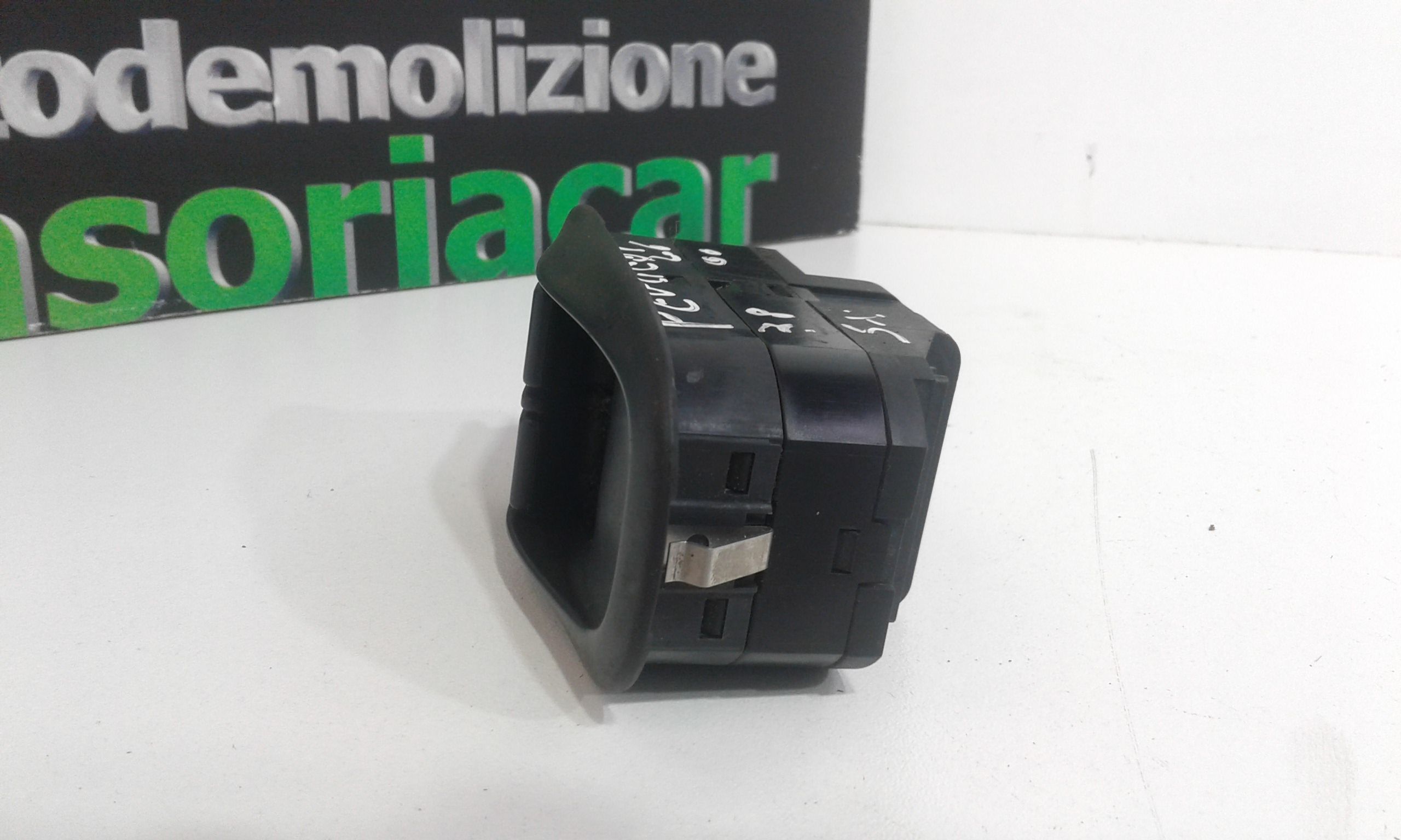 Pulsantiera Anteriore Sinistra Guida PEUGEOT 206 1 Serie