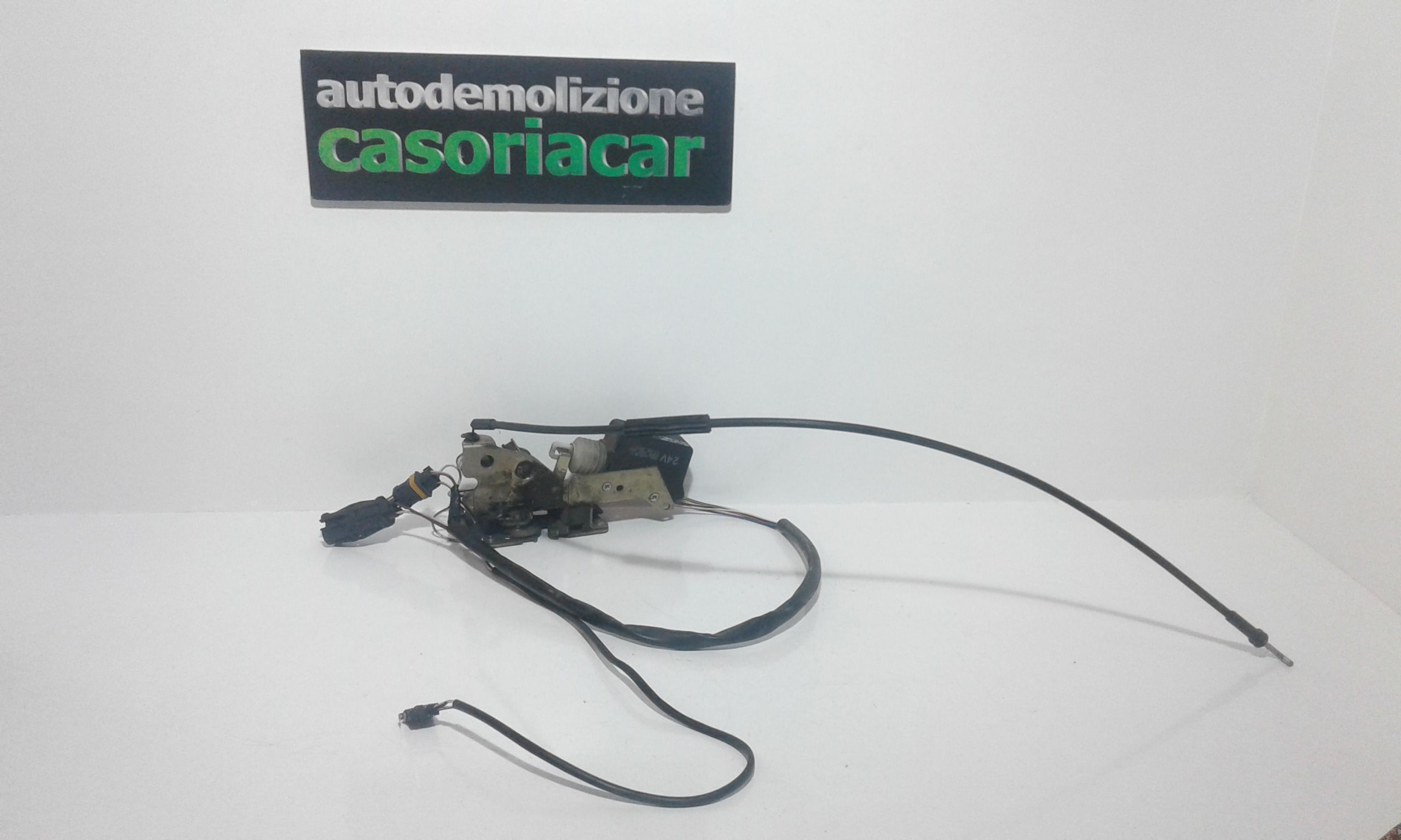 Serratura Anteriore Sinistra MAN TGA Serie 18.430