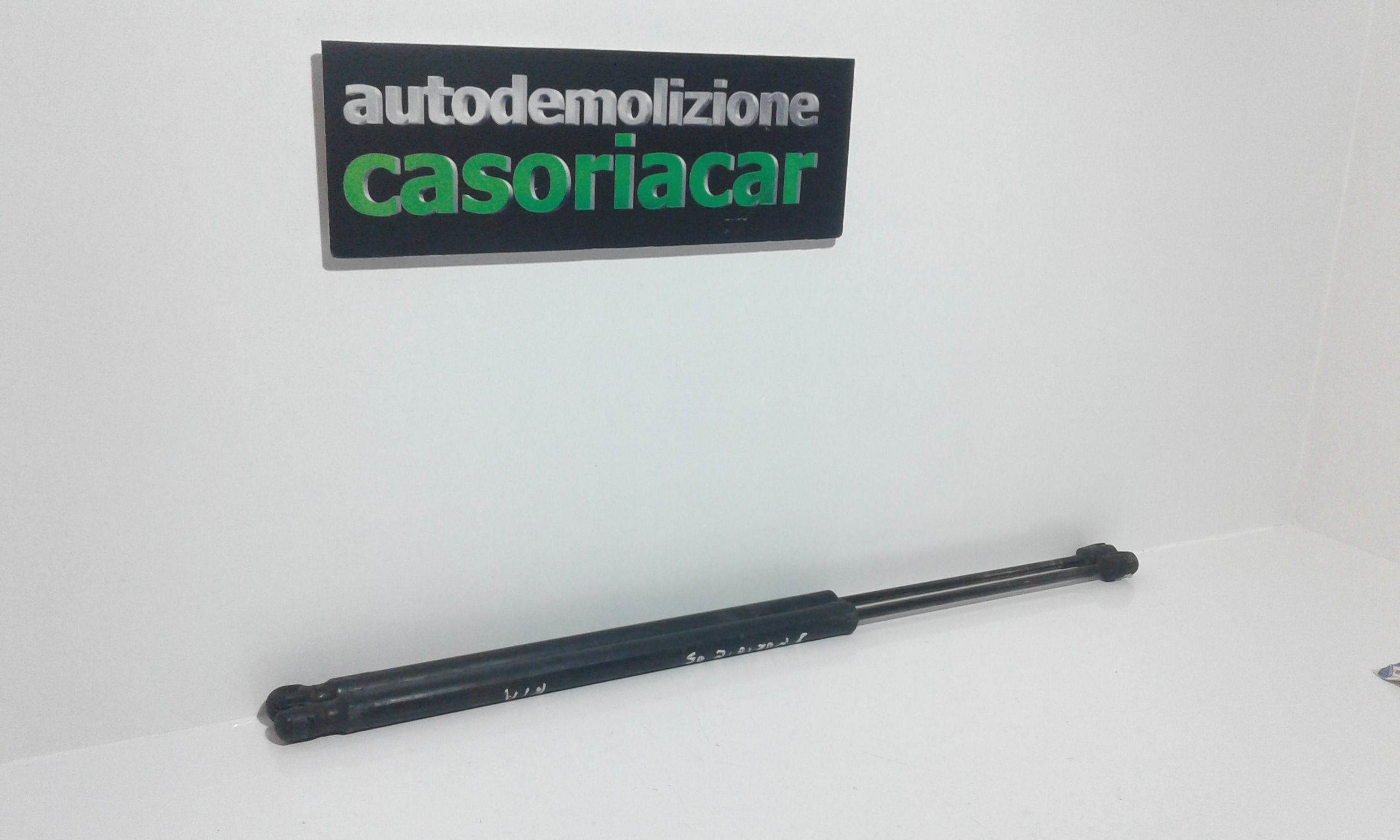 Pistoncini cofano Post. KIA Sportage 3 Serie