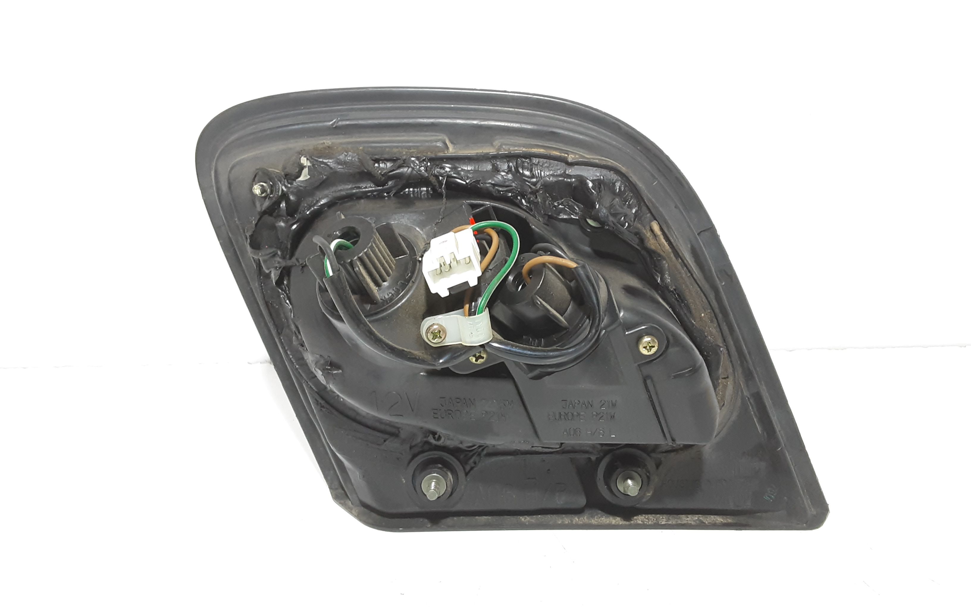 Stop Posteriore Sinistro Integrato nel Portello NISSAN Almera 1 Serie