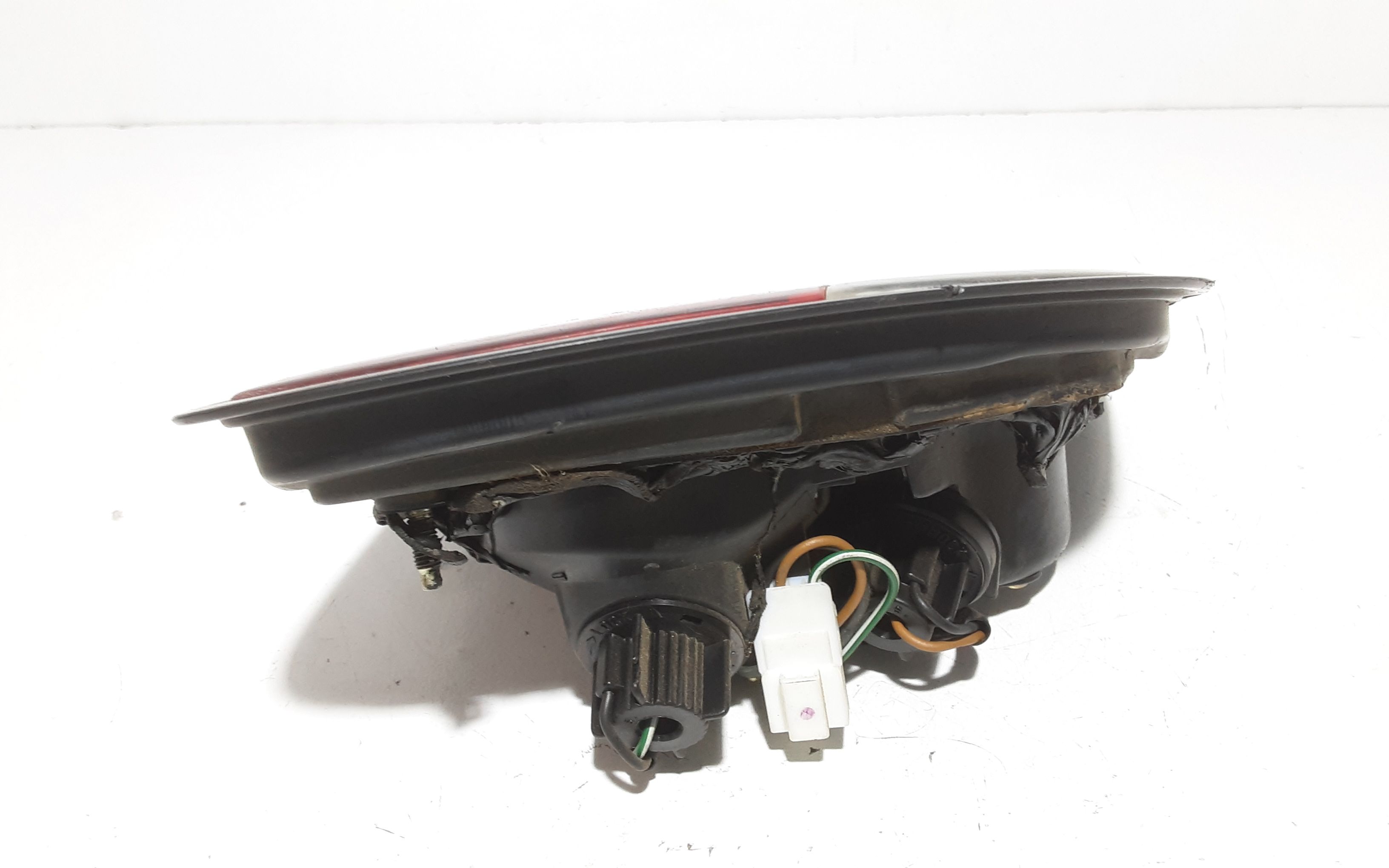 Stop Posteriore Sinistro Integrato nel Portello NISSAN Almera 1 Serie