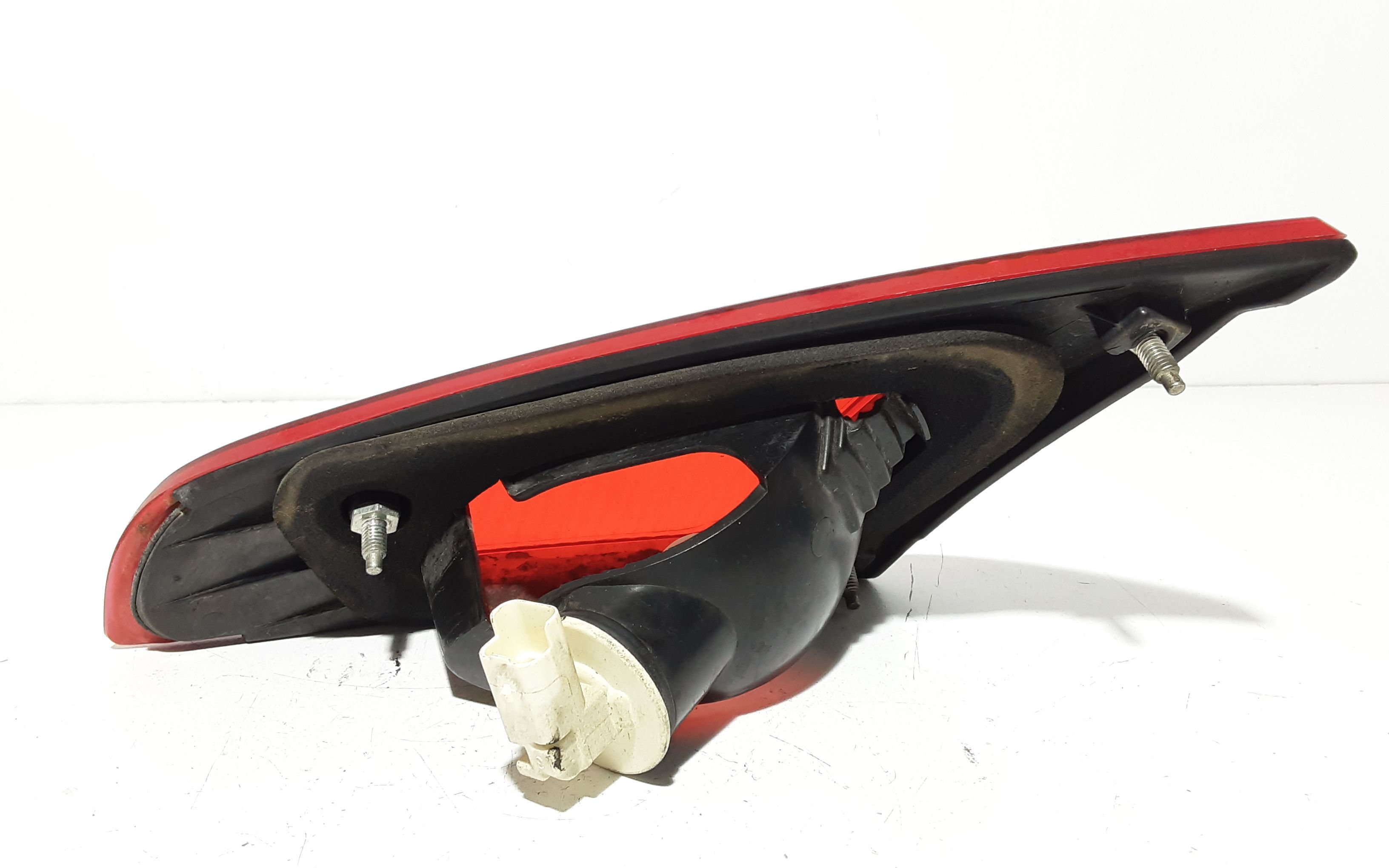 Stop Posteriore Sinistro Integrato nel Portello MITSUBISHI Colt Serie 3P (CZ)