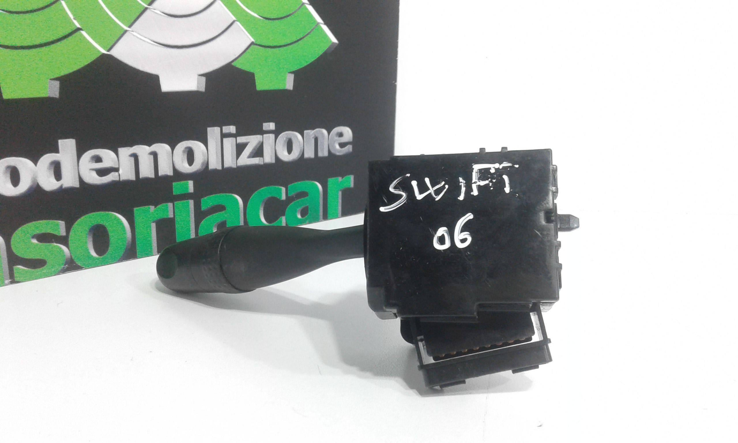 Devioluci SUZUKI Swift 4 Serie