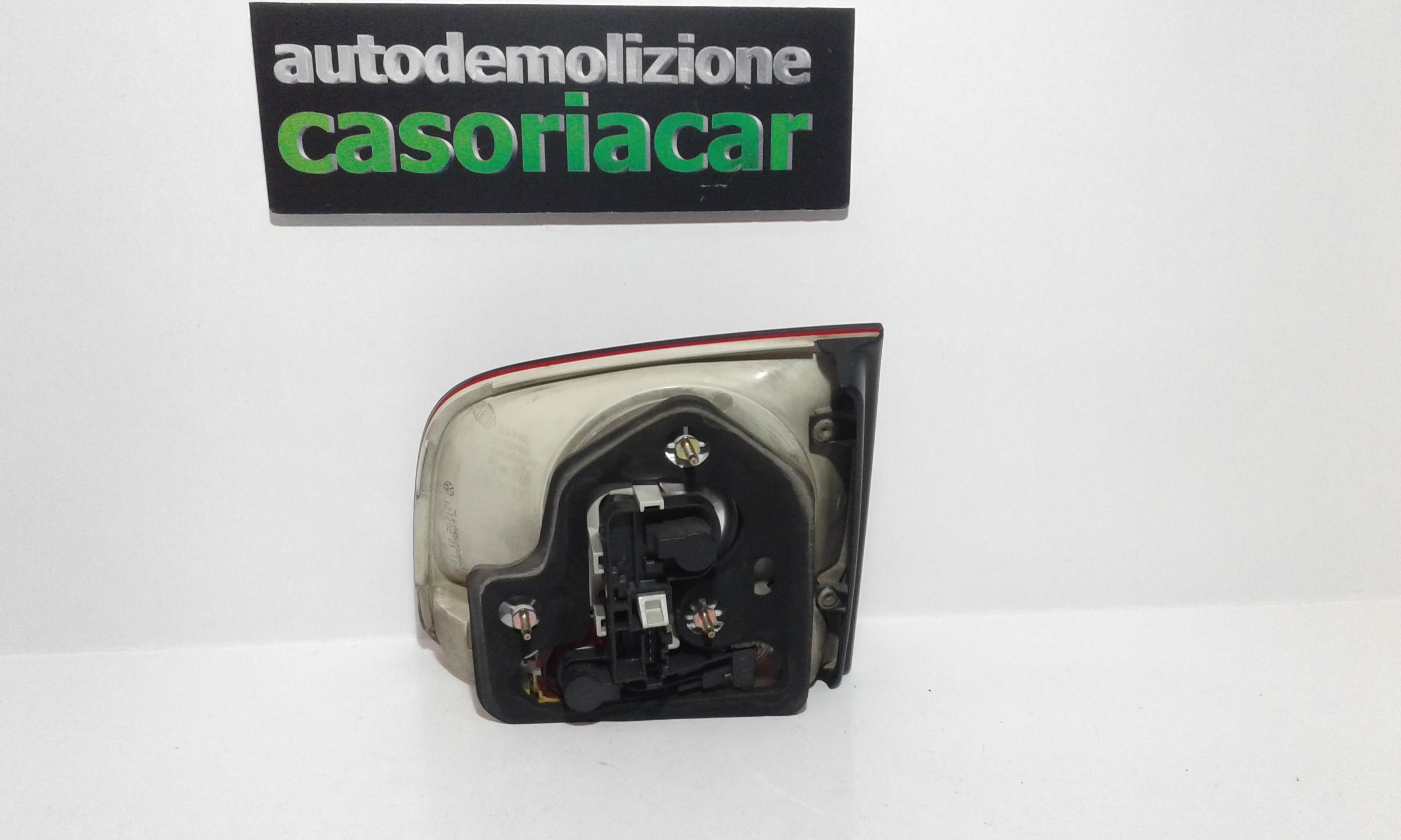 Stop Posteriore Sinistro Integrato nel Portello VOLKSWAGEN Touareg 1 Serie