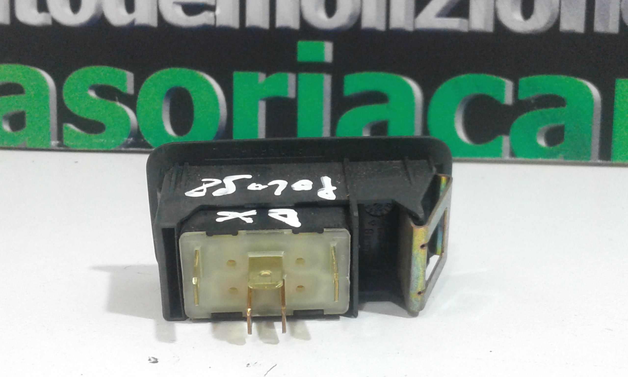 Pulsantiera Anteriore Destra Passeggero VOLKSWAGEN Polo 3 Serie