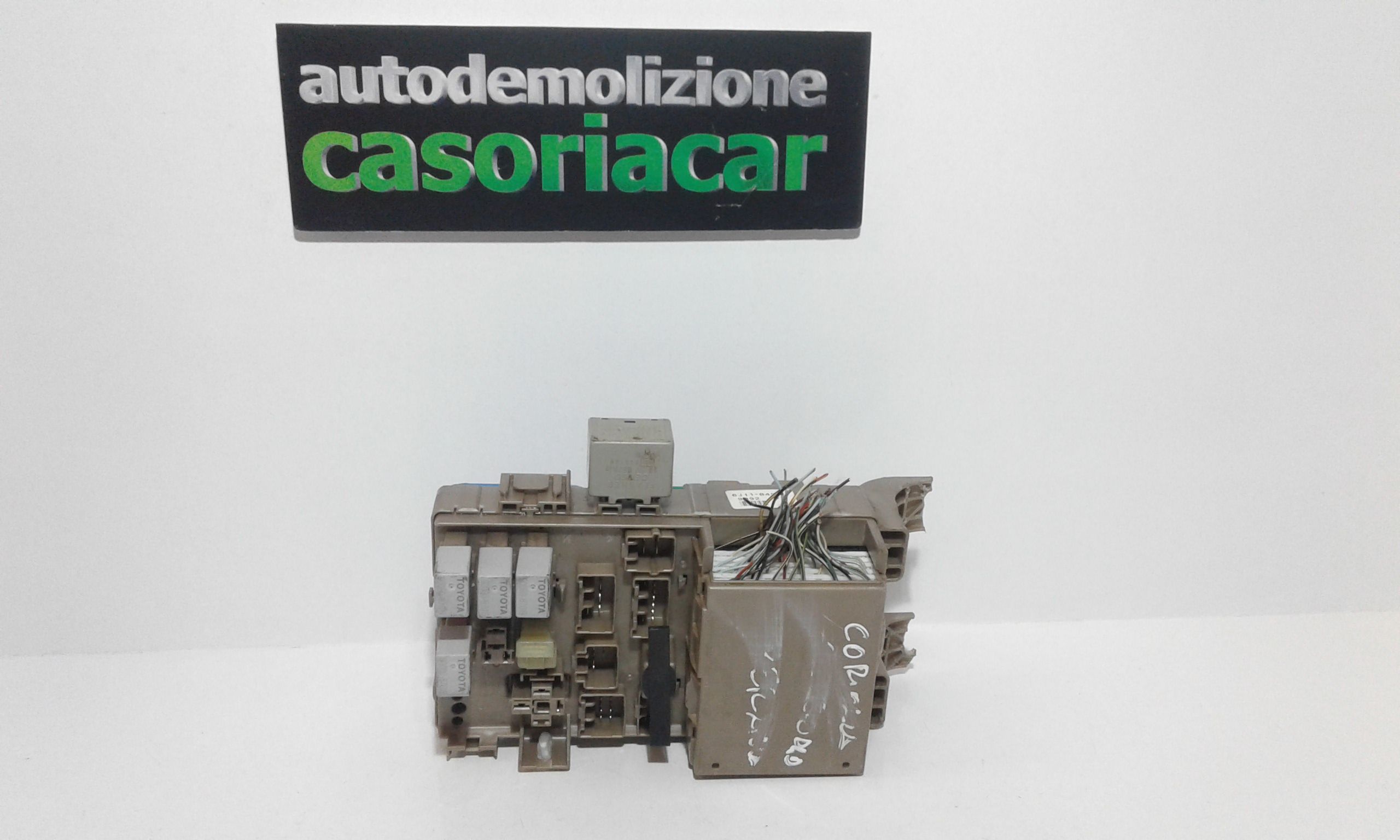Centralina porta fusibili TOYOTA Corolla Berlina 3 Serie 3-5P