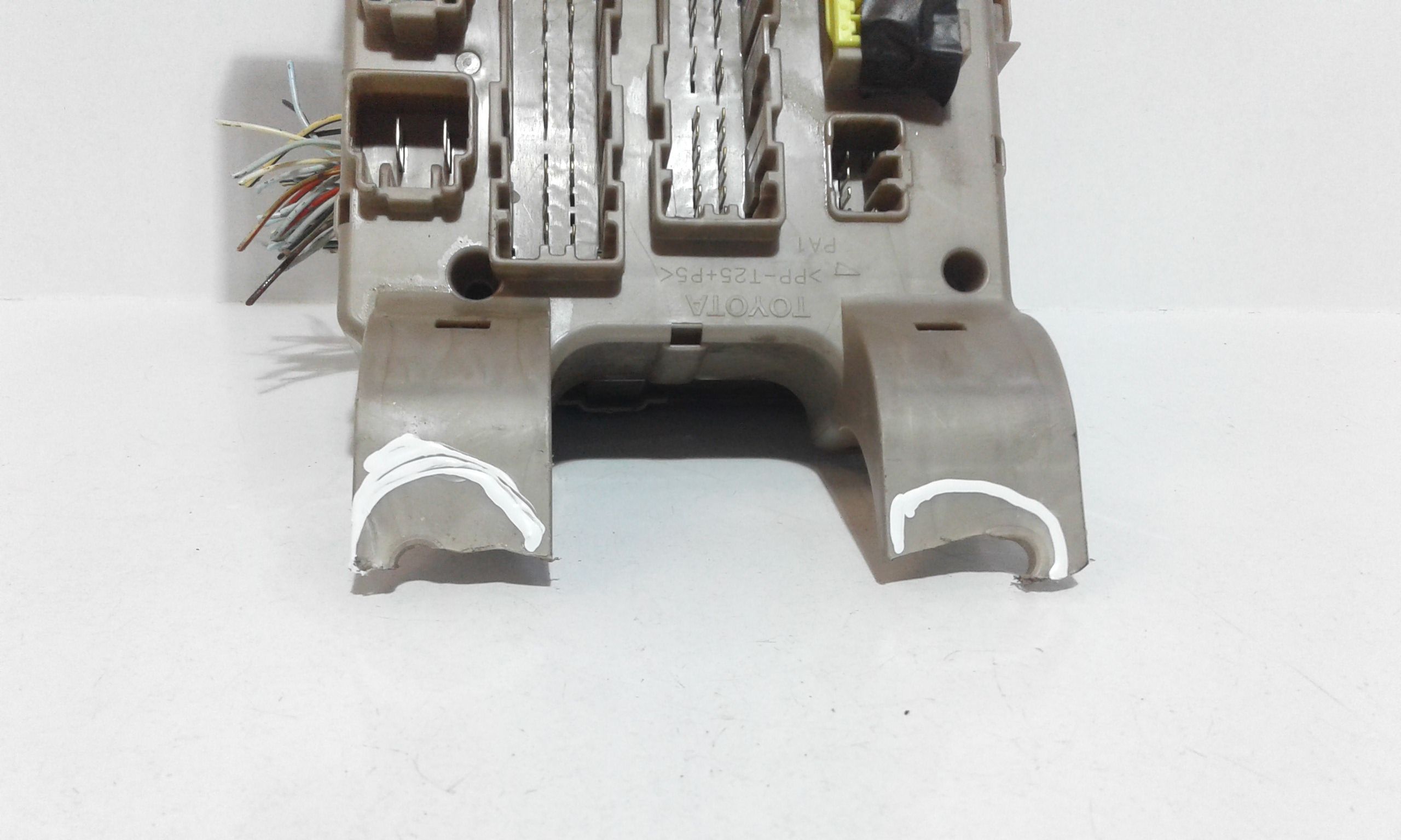 Centralina porta fusibili TOYOTA Corolla Berlina 3 Serie 3-5P