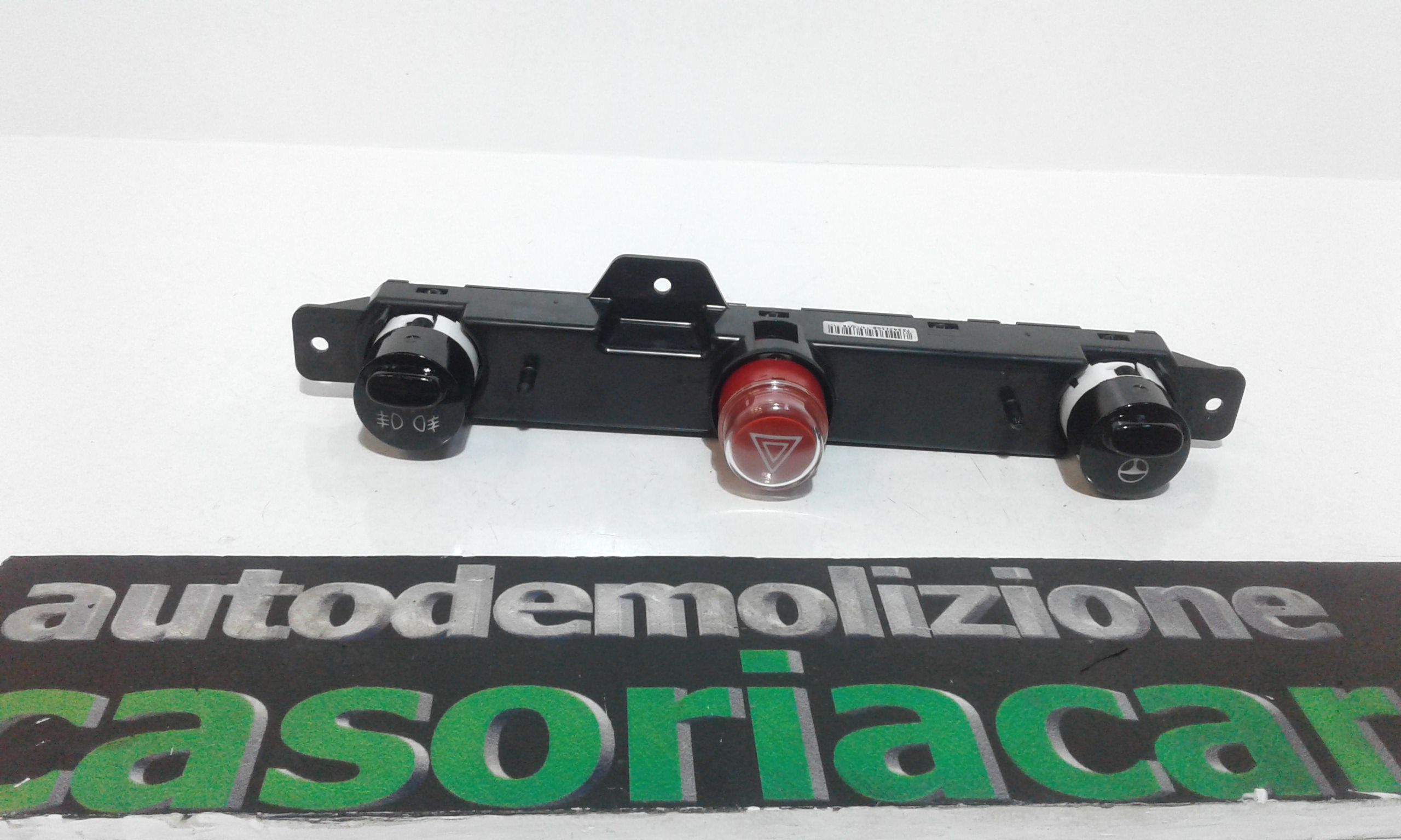 Pulsante luci di emergenza FIAT 500 L 1  Serie