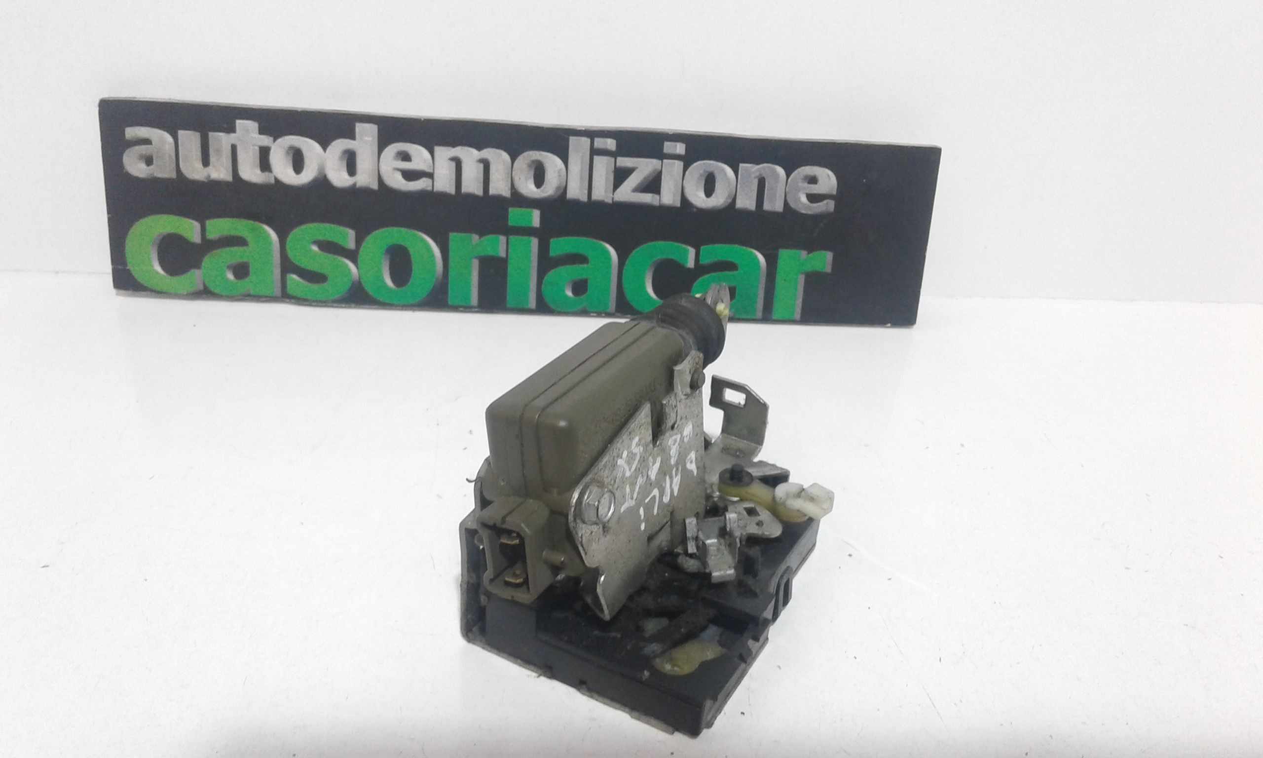 Serratura Anteriore Destra IVECO Daily 4� Serie