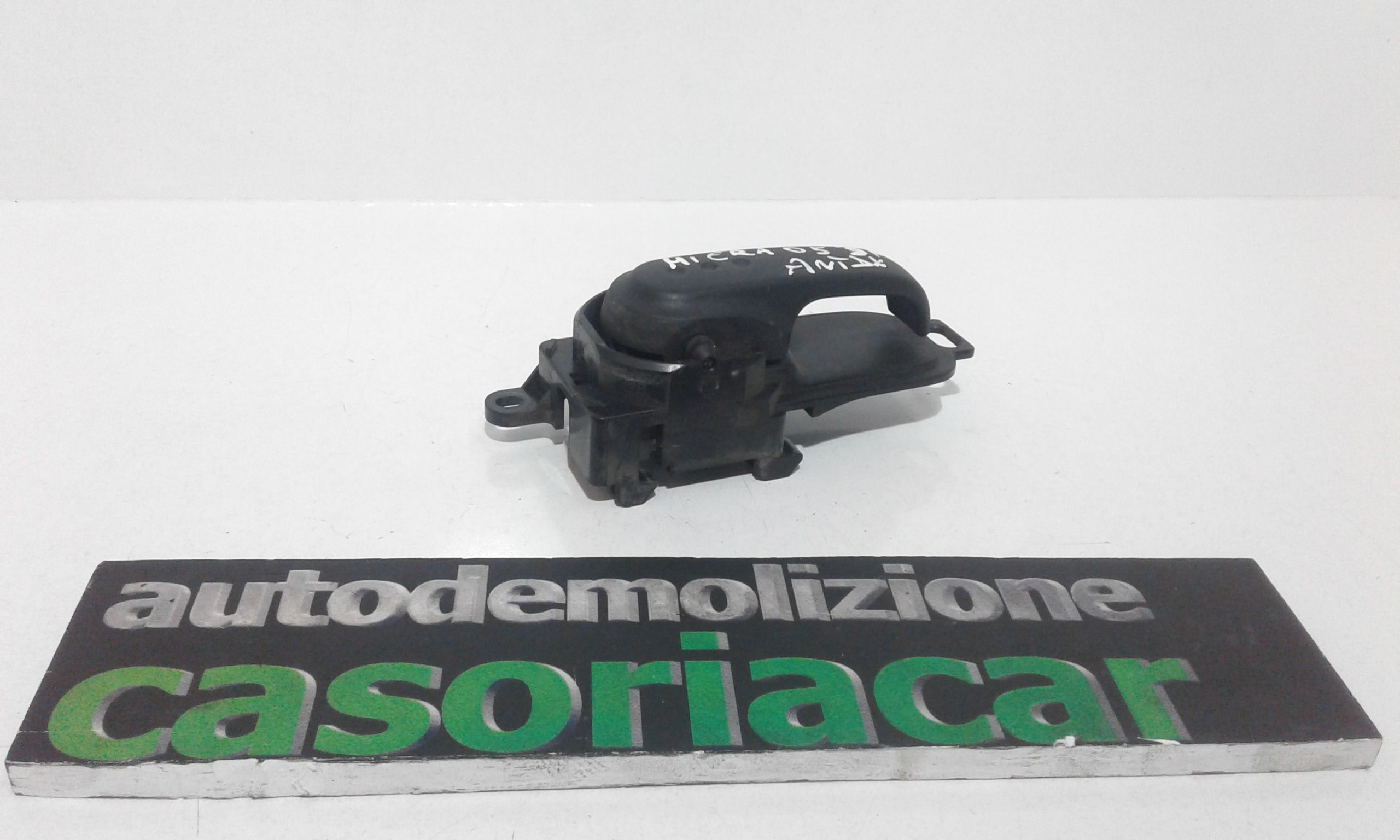 Maniglia interna Anteriore Destra NISSAN Micra 4 Serie