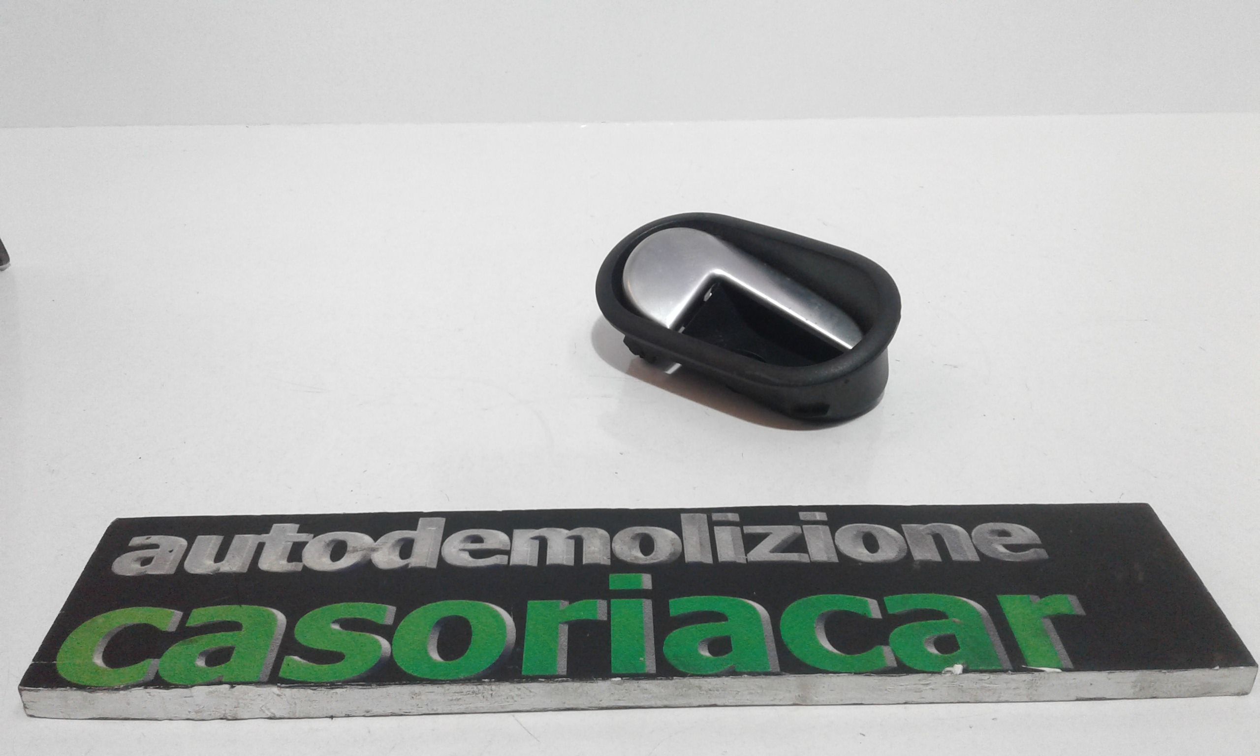 Maniglia interna Anteriore Destra FORD Fiesta 5 Serie