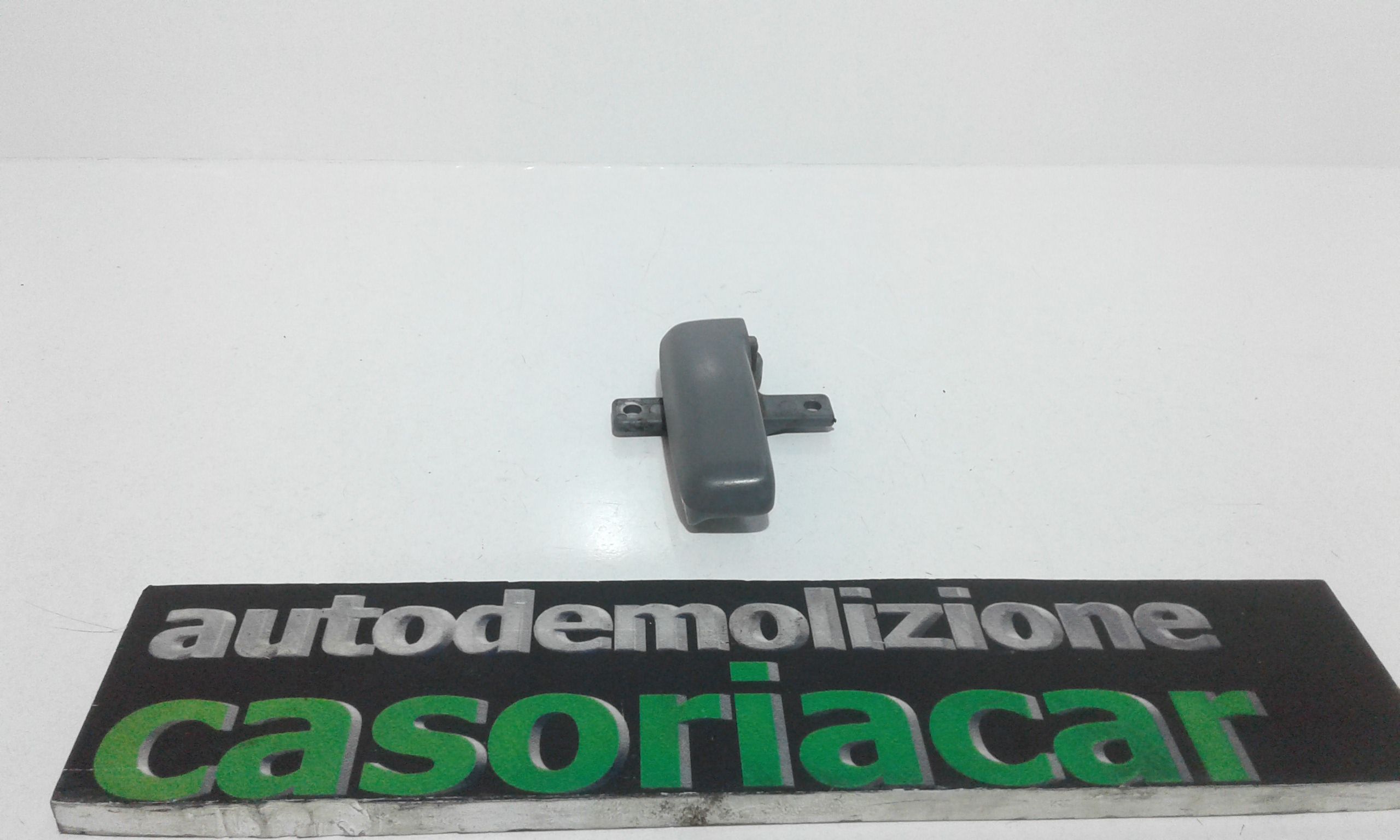 Maniglia interna anteriore Sinistra ISUZU NQR 175/75