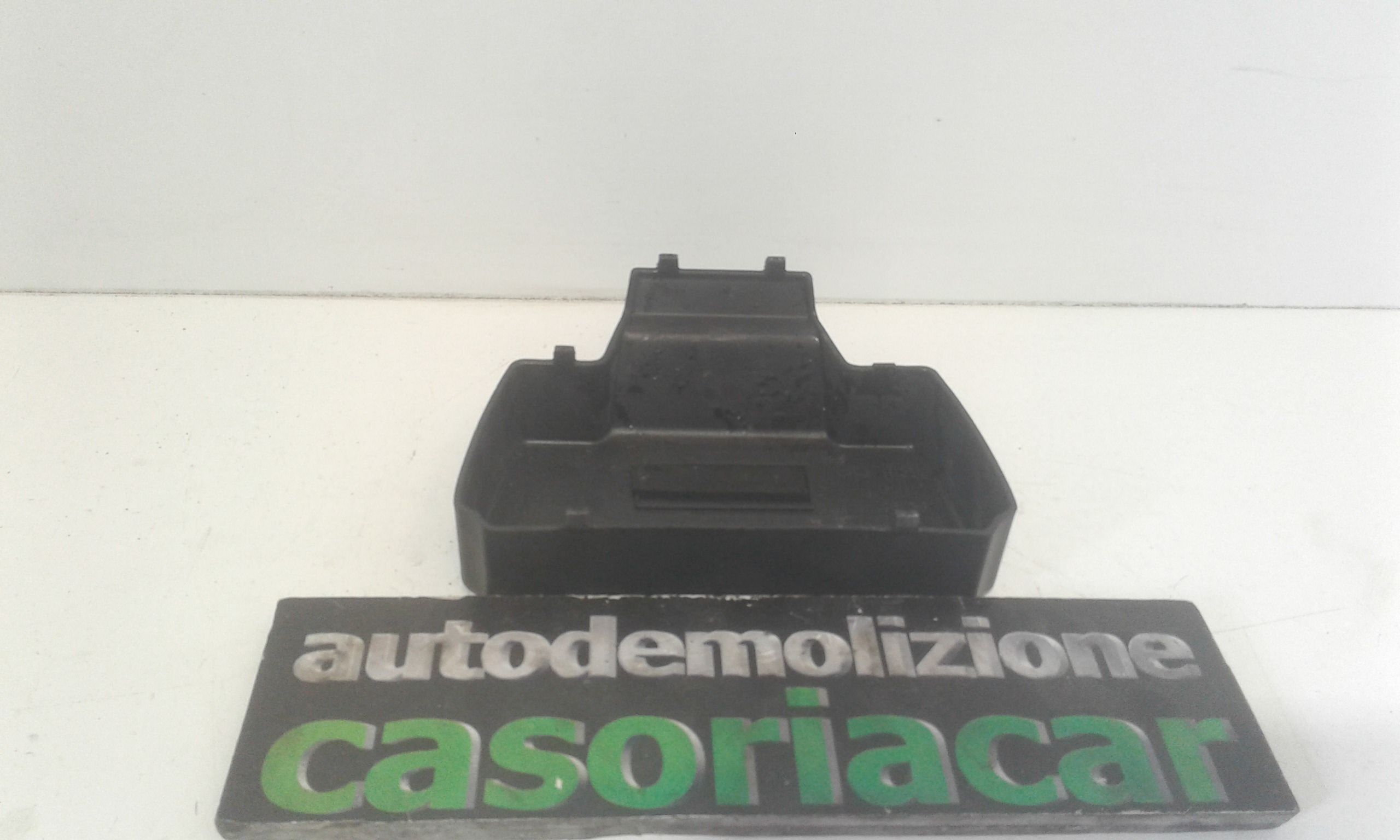 Coperchio alloggio batteria Aprilia Scarabeo 50cc