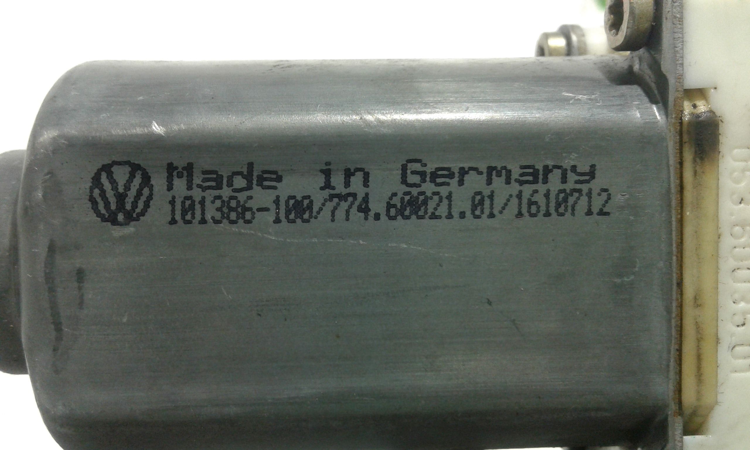 Motorino Alzavetro anteriore destra VOLKSWAGEN Golf 4 Berlina