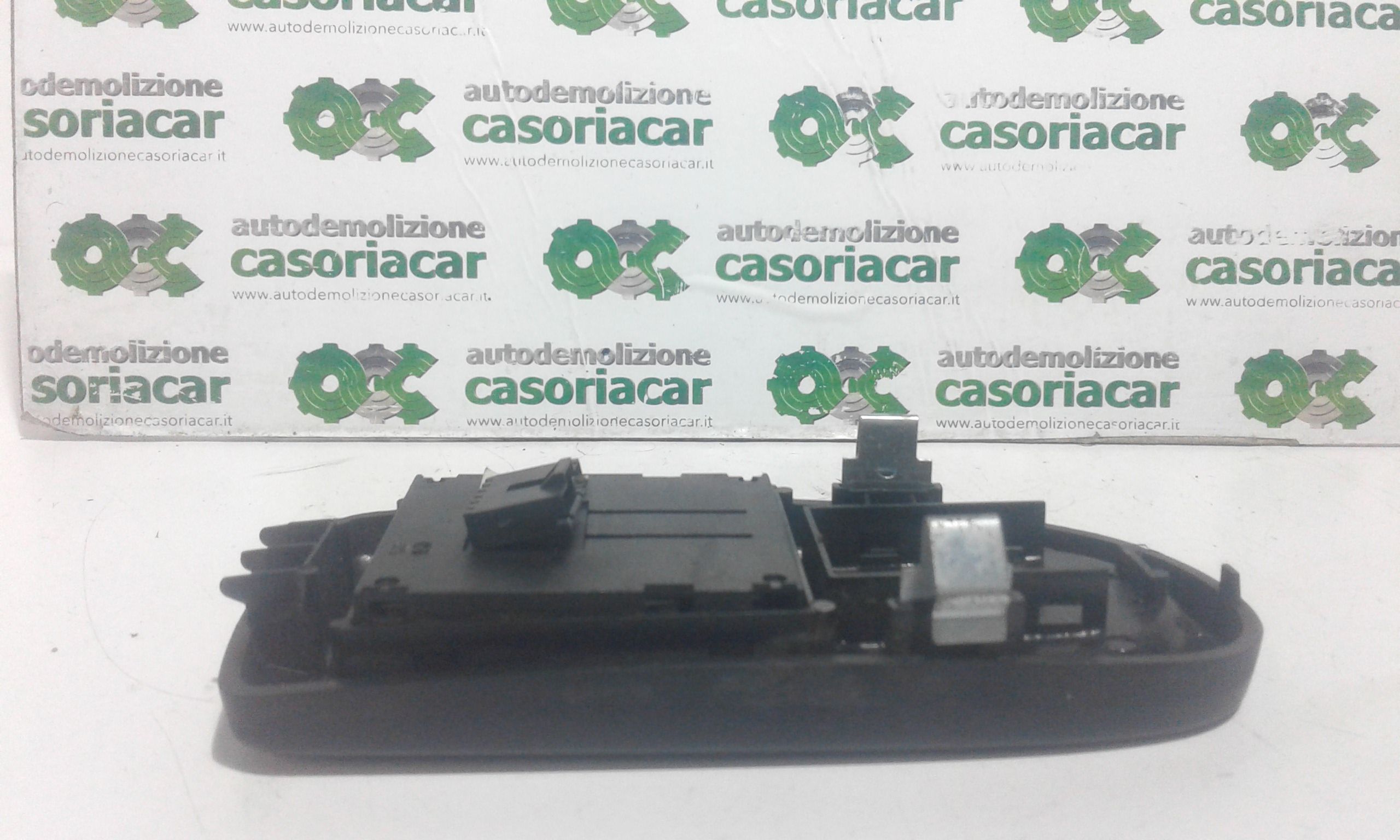 Pulsantiera Anteriore Sinistra Guida IVECO Daily 4 Serie