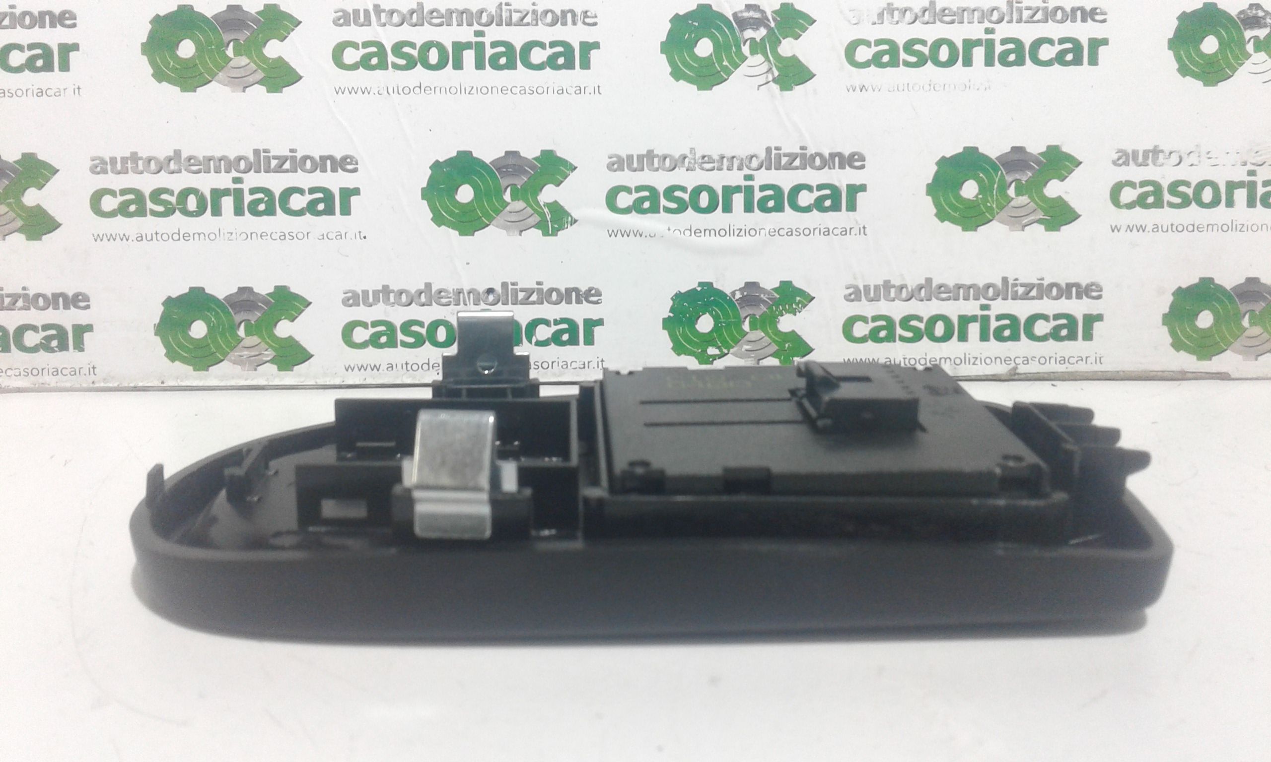 Pulsantiera Anteriore Sinistra Guida IVECO Daily 4 Serie